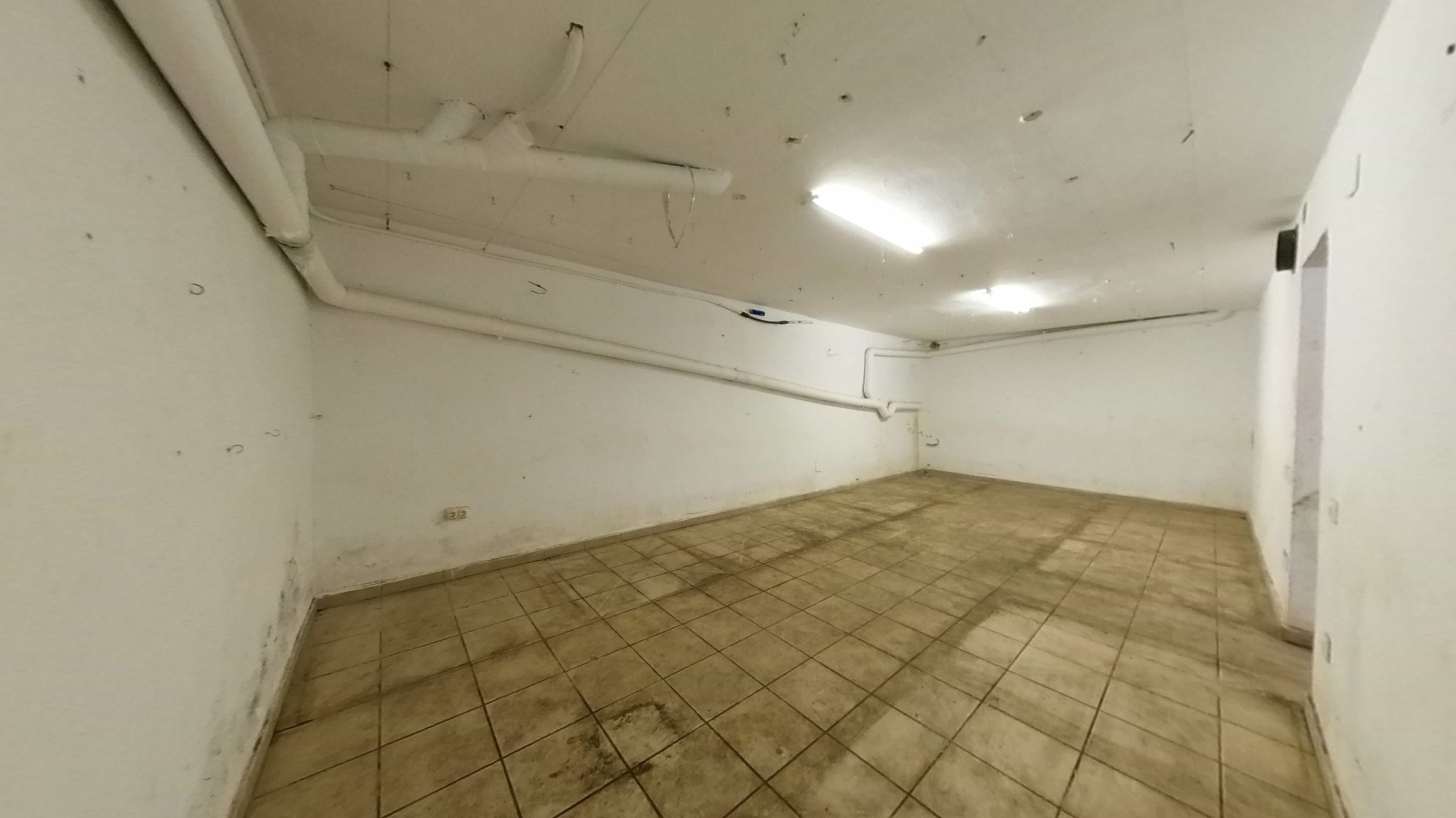 Chalet adosado en venta en calle Via Lactea