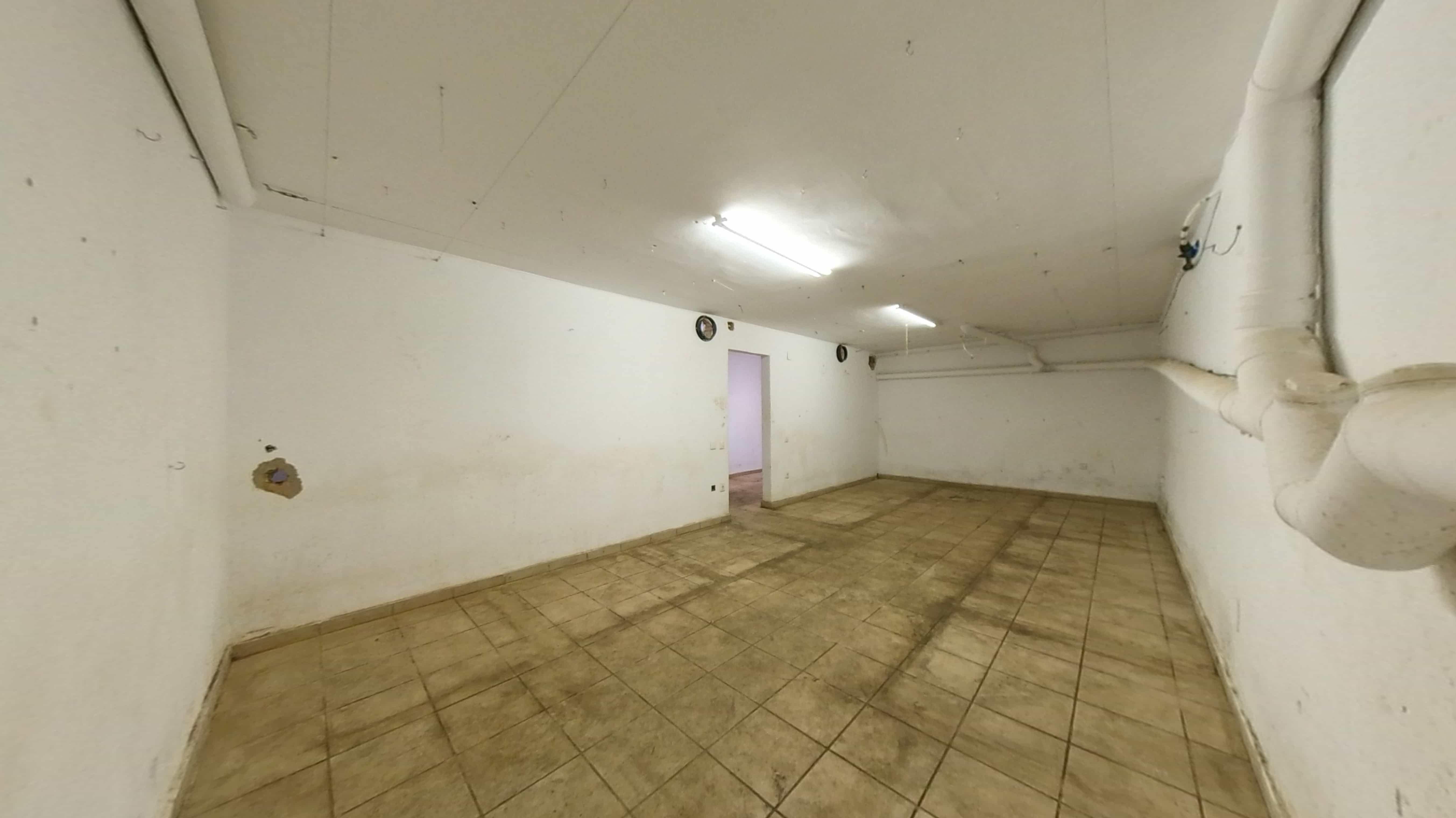 Chalet adosado en venta en calle Via Lactea