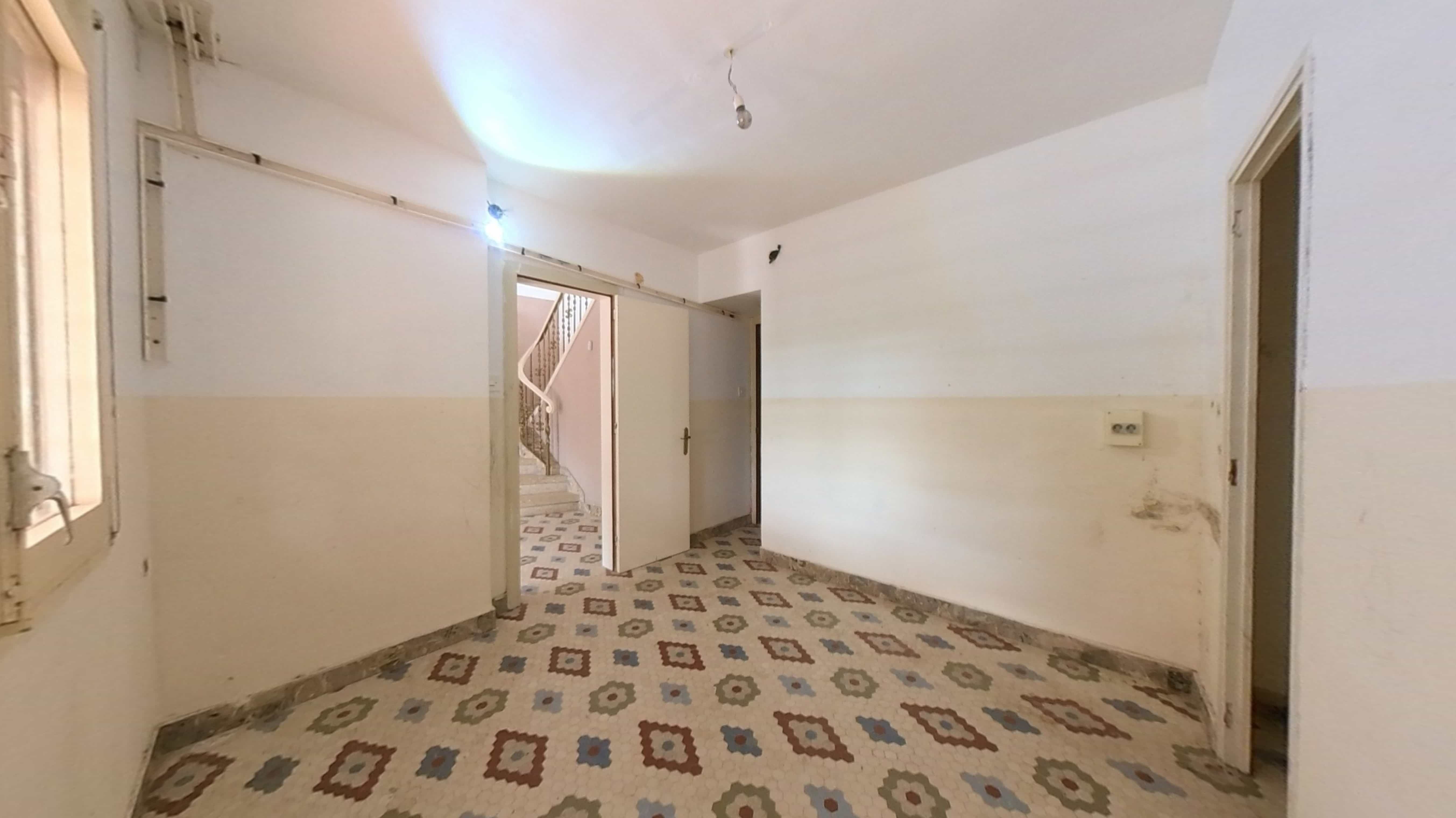 Townhouse for sale in calle Falset
