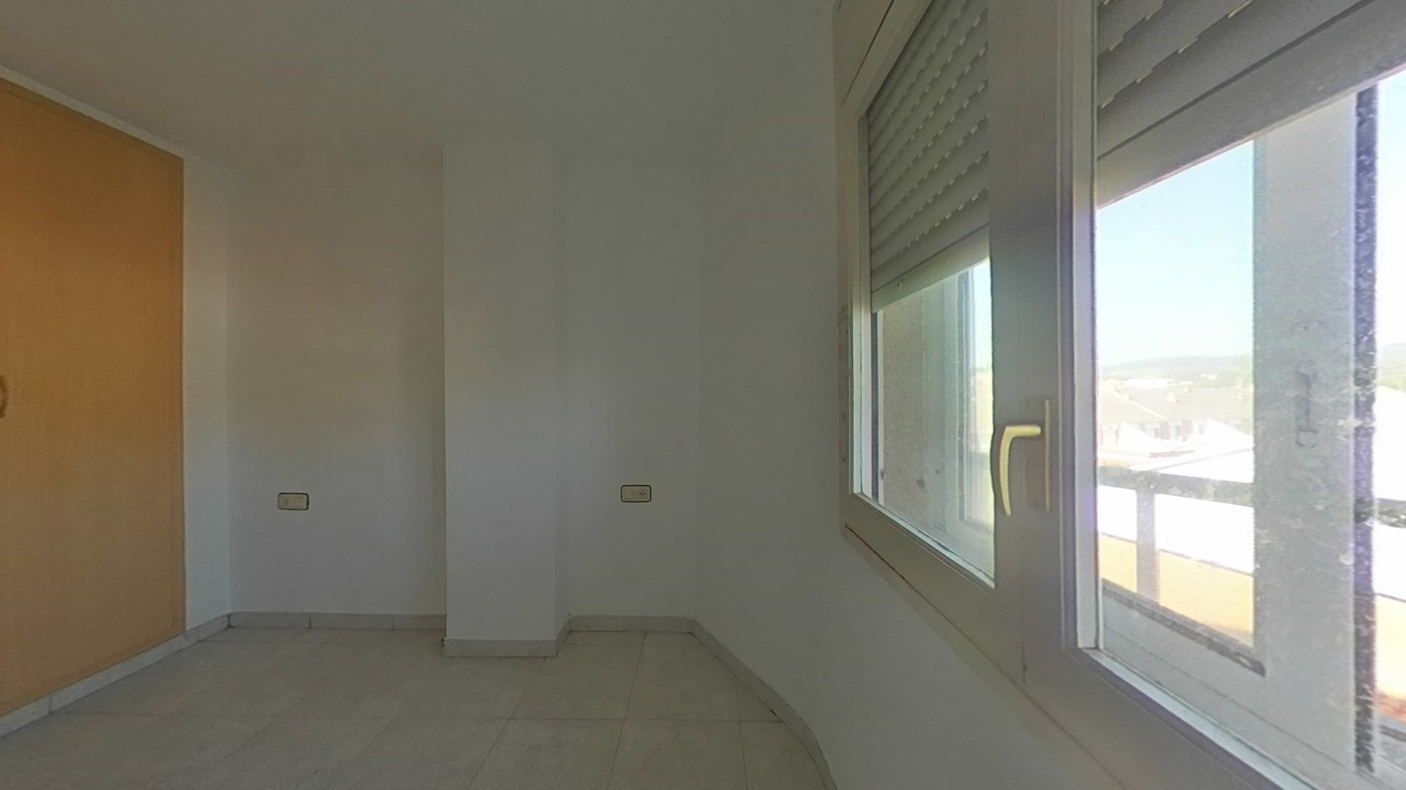Piso en venta en calle Cami Real
