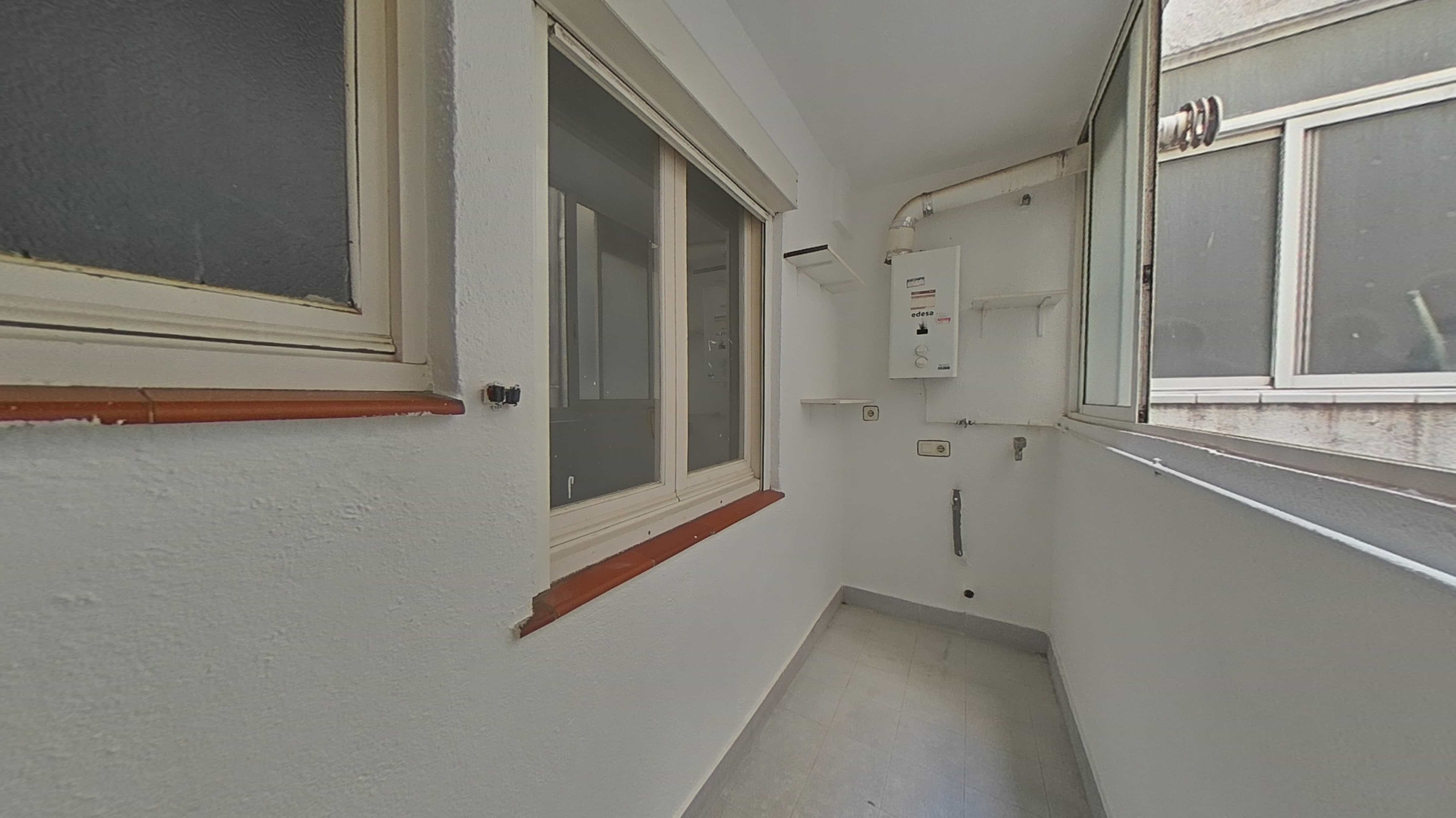 Piso en venta en calle Cami Real