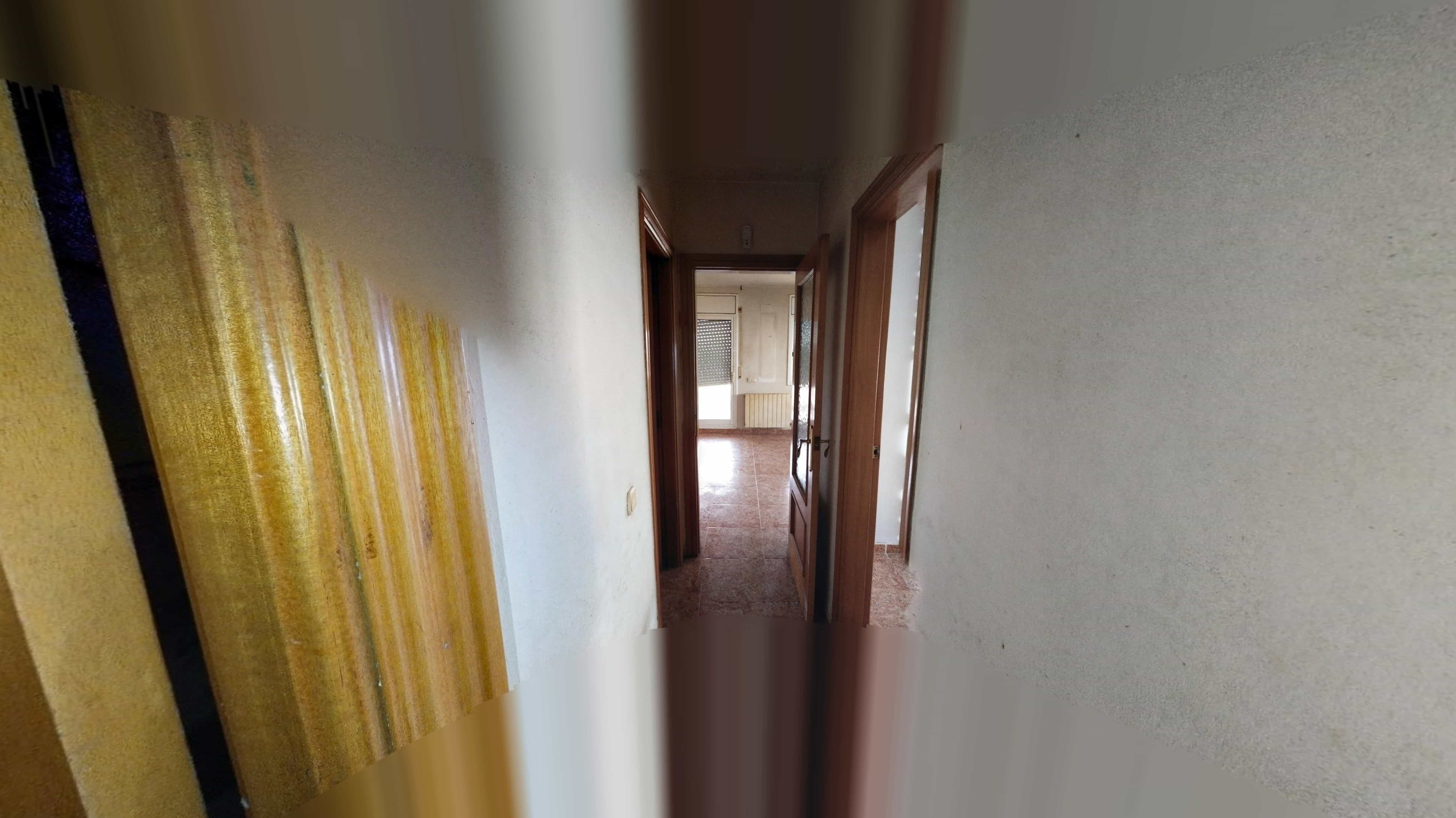 Chalet adosado en venta en calle Josep Monpou