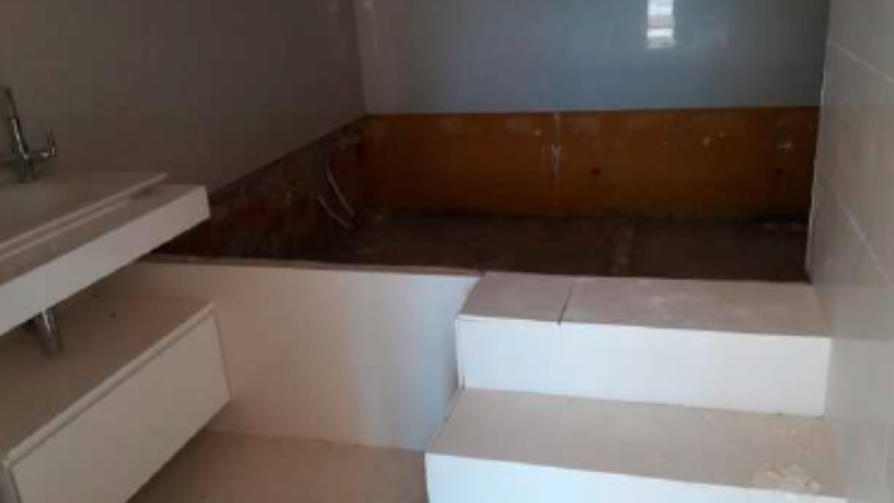 Townhouse for sale in calle Prades