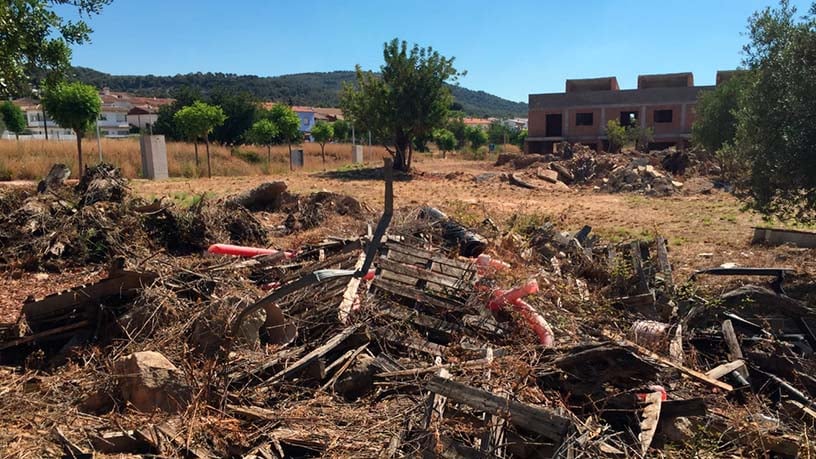 Terreno urbano en venta en calle Josep Irla I Bosch