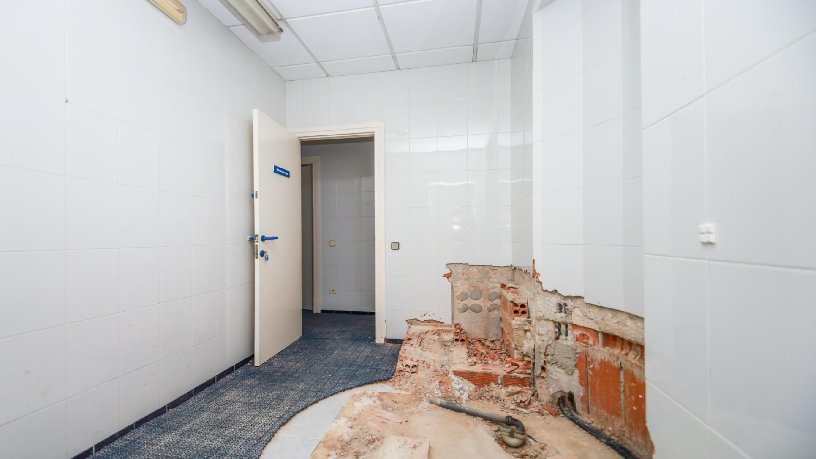 Travail arrêté à vendre à calle Roquetes