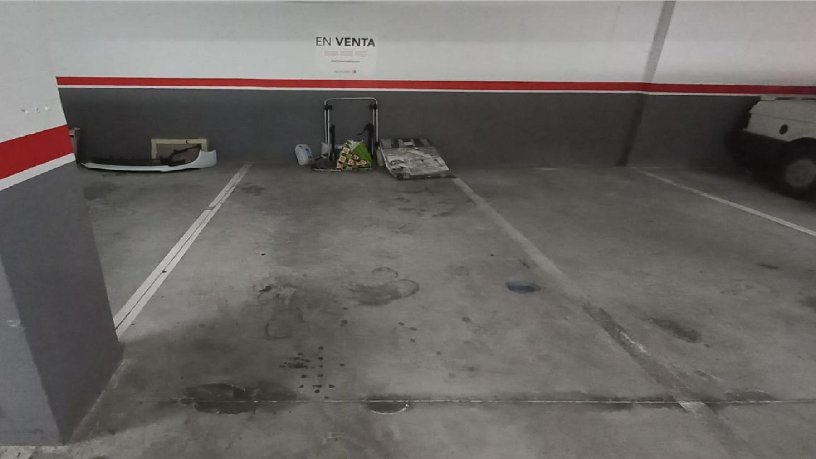 Garage for sale in calle Ventura Gassol 11