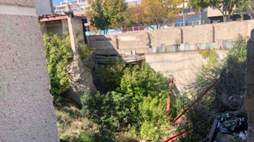 Terreno urbano en venta en calle Sant Isidre