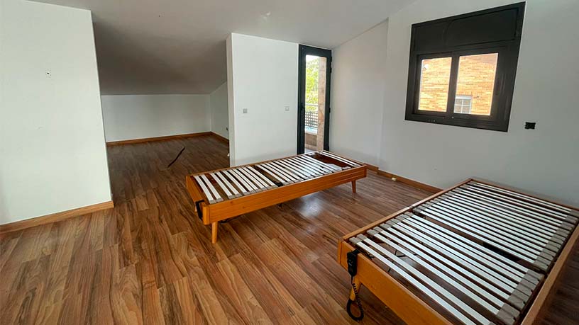 Chalet adosado en venta en calle Salvador Dali