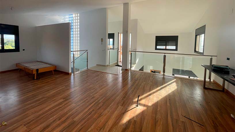 Chalet adosado en venta en calle Salvador Dali