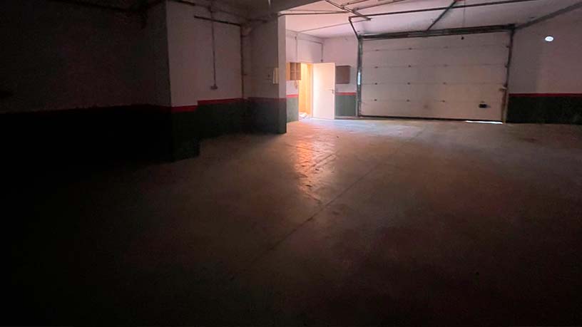 Chalet adosado en venta en calle Salvador Dali