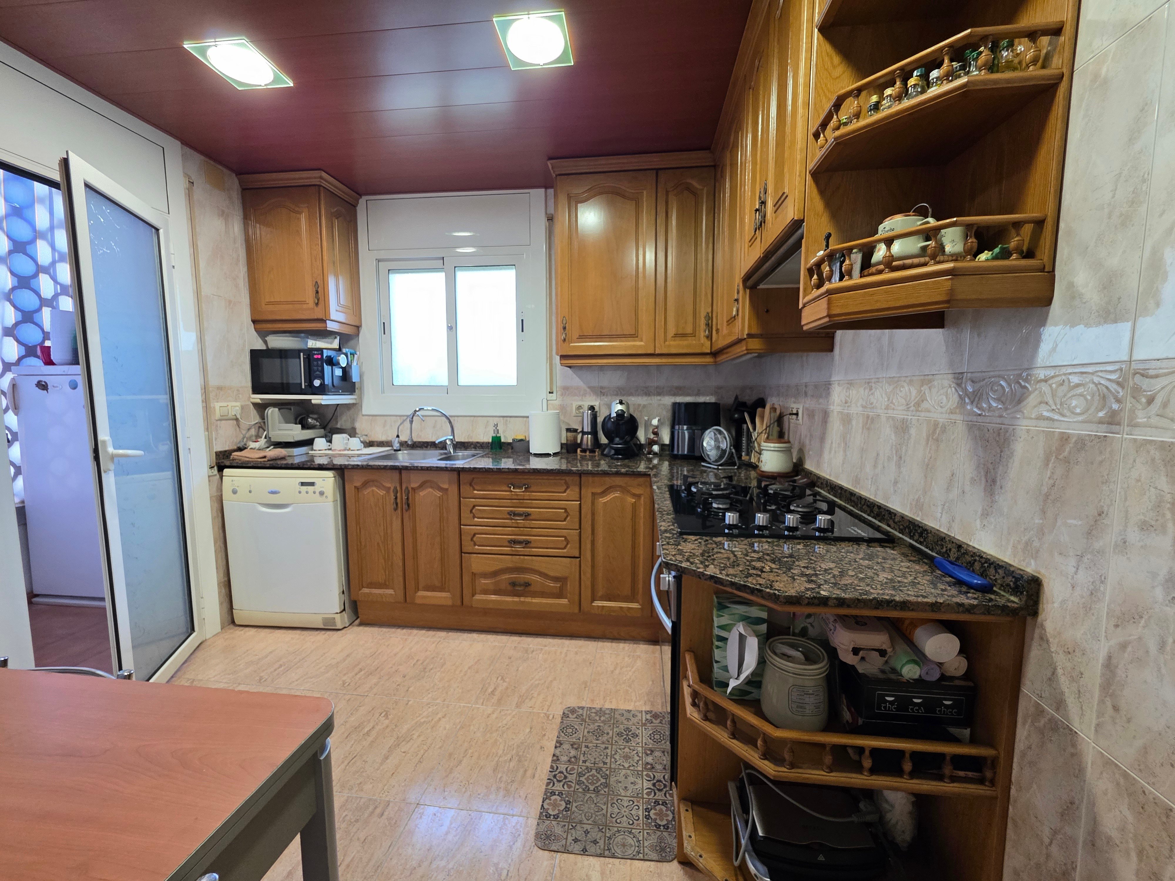 Townhouse for sale in carrer Carrer Mar de Les Antillas