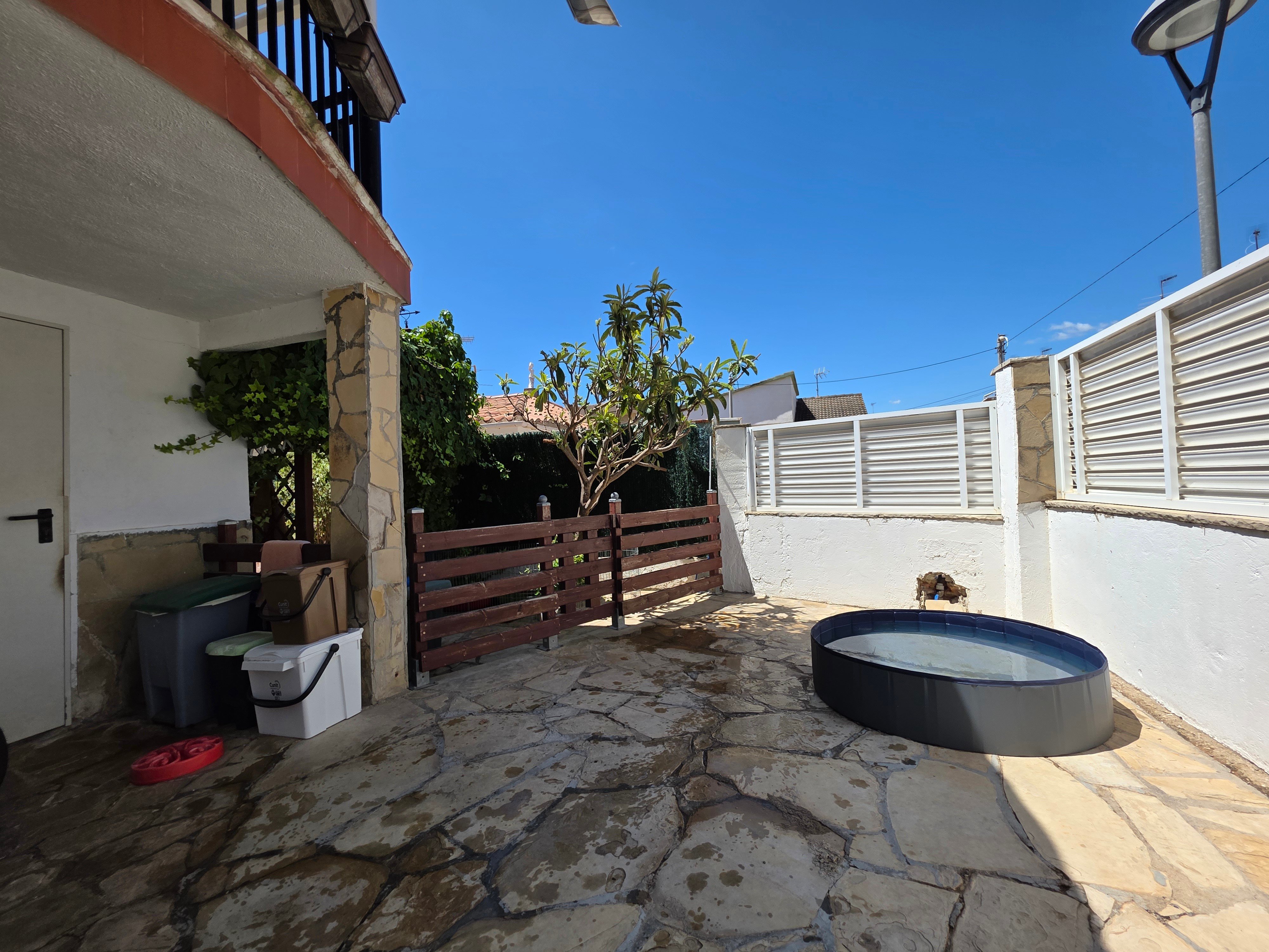 Townhouse for sale in carrer Carrer Mar de Les Antillas