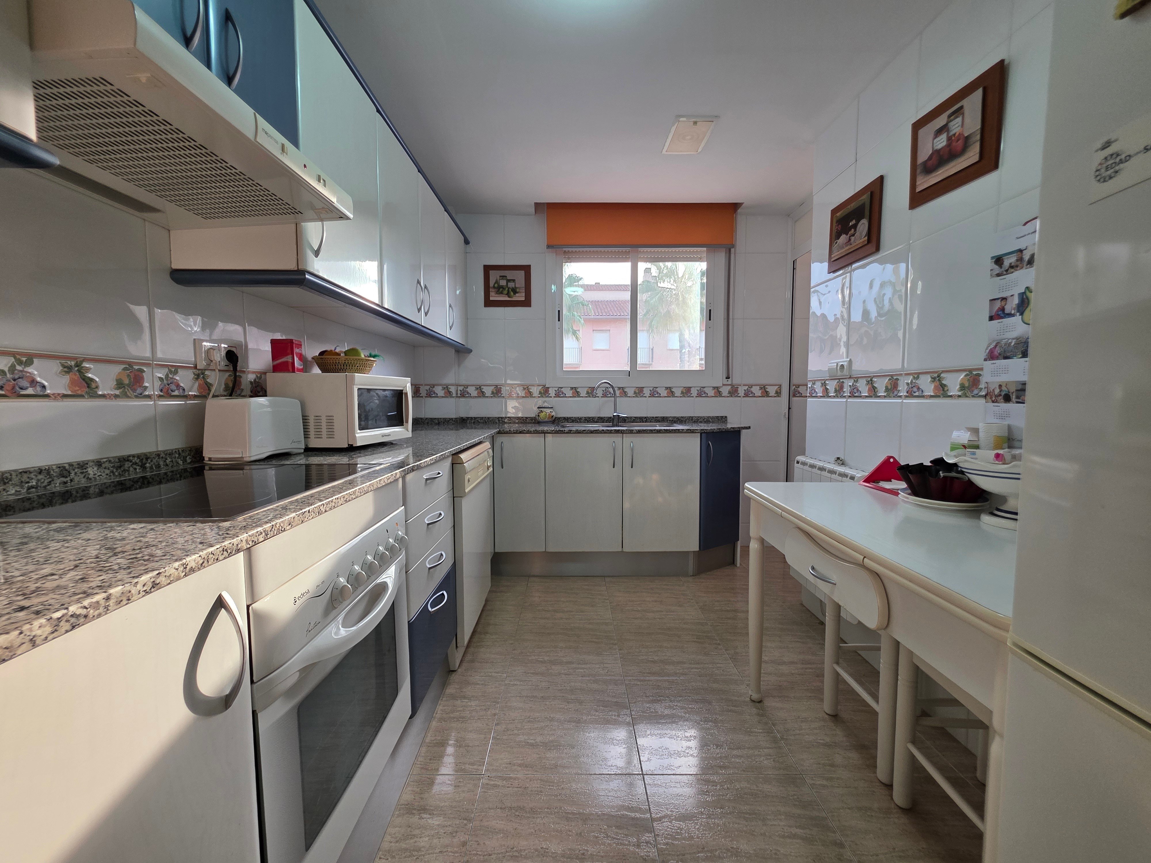 Piso en venta en avinguda Avinguda Arc de Barà
