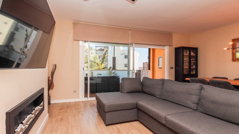 Casa en venta en carrer Carrer Montserrat Roig