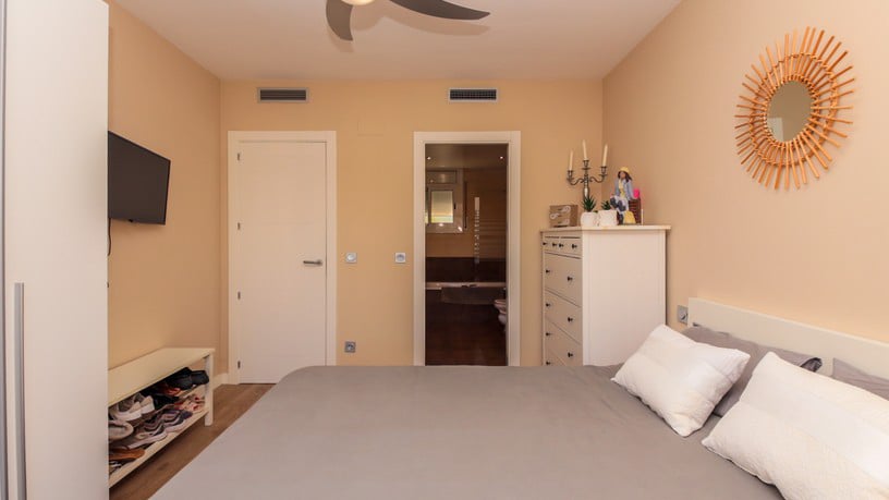 Casa en venta en carrer Carrer Montserrat Roig