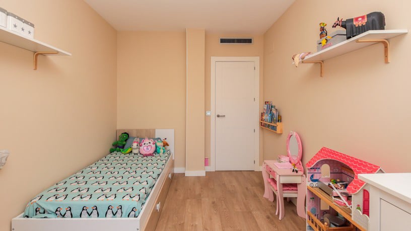 Casa en venta en carrer Carrer Montserrat Roig