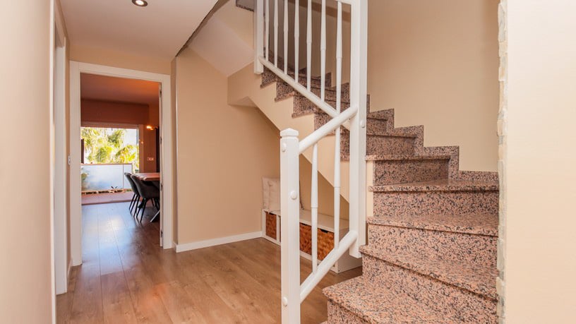 Casa en venta en carrer Carrer Montserrat Roig