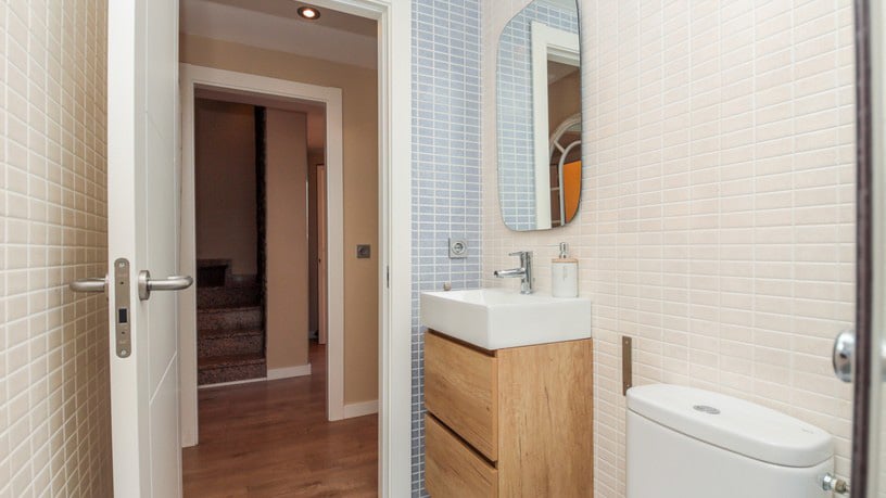 Casa en venta en carrer Carrer Montserrat Roig