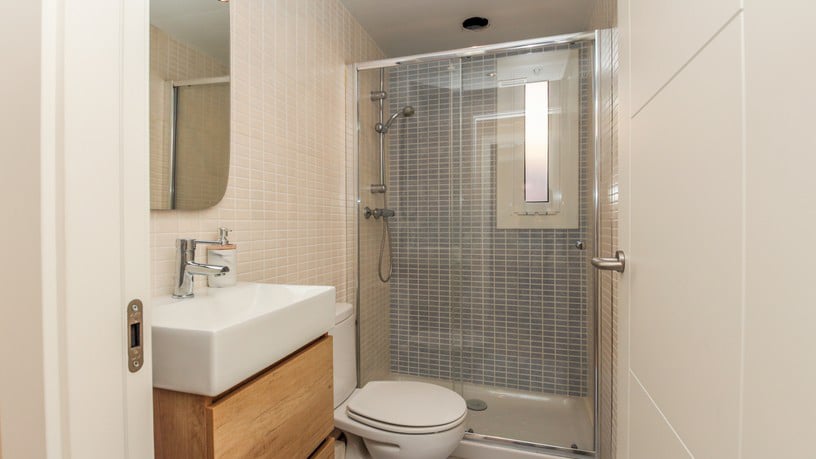 Casa en venta en carrer Carrer Montserrat Roig