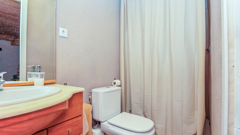 Casa en venta en carrer Carrer Montserrat Roig