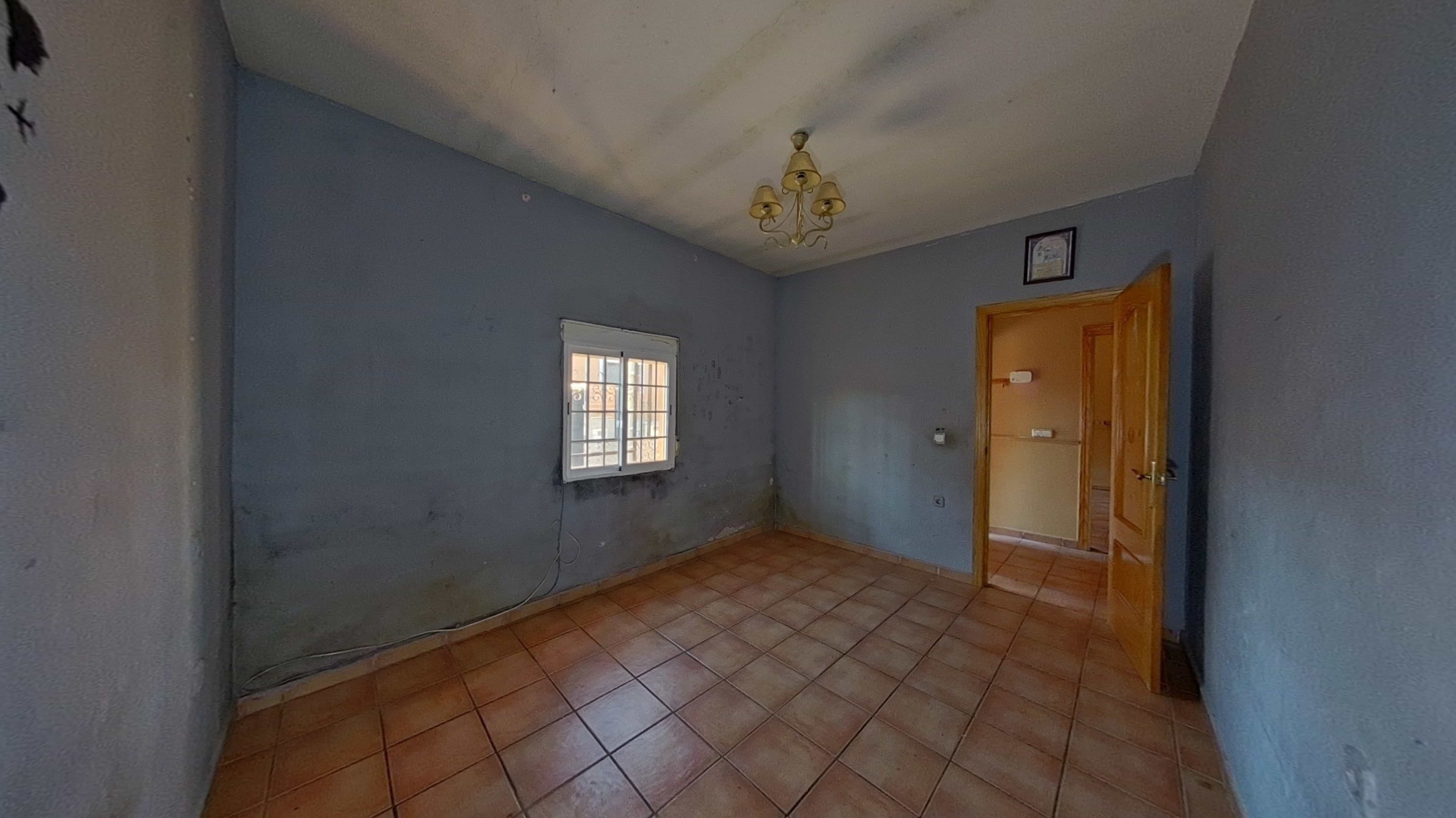 Chalet adosado en venta en calle Real
