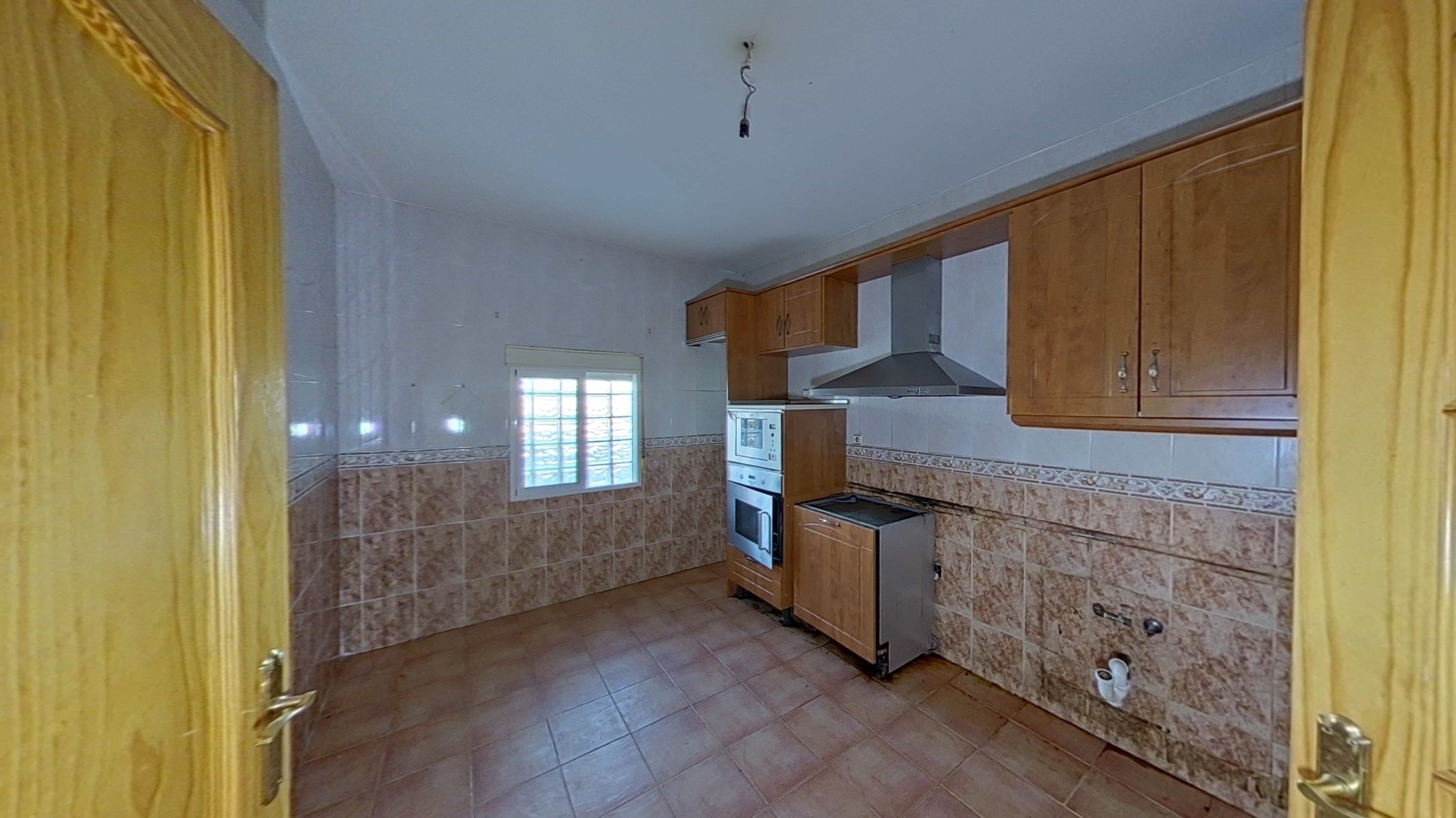 Chalet adosado en venta en calle Real