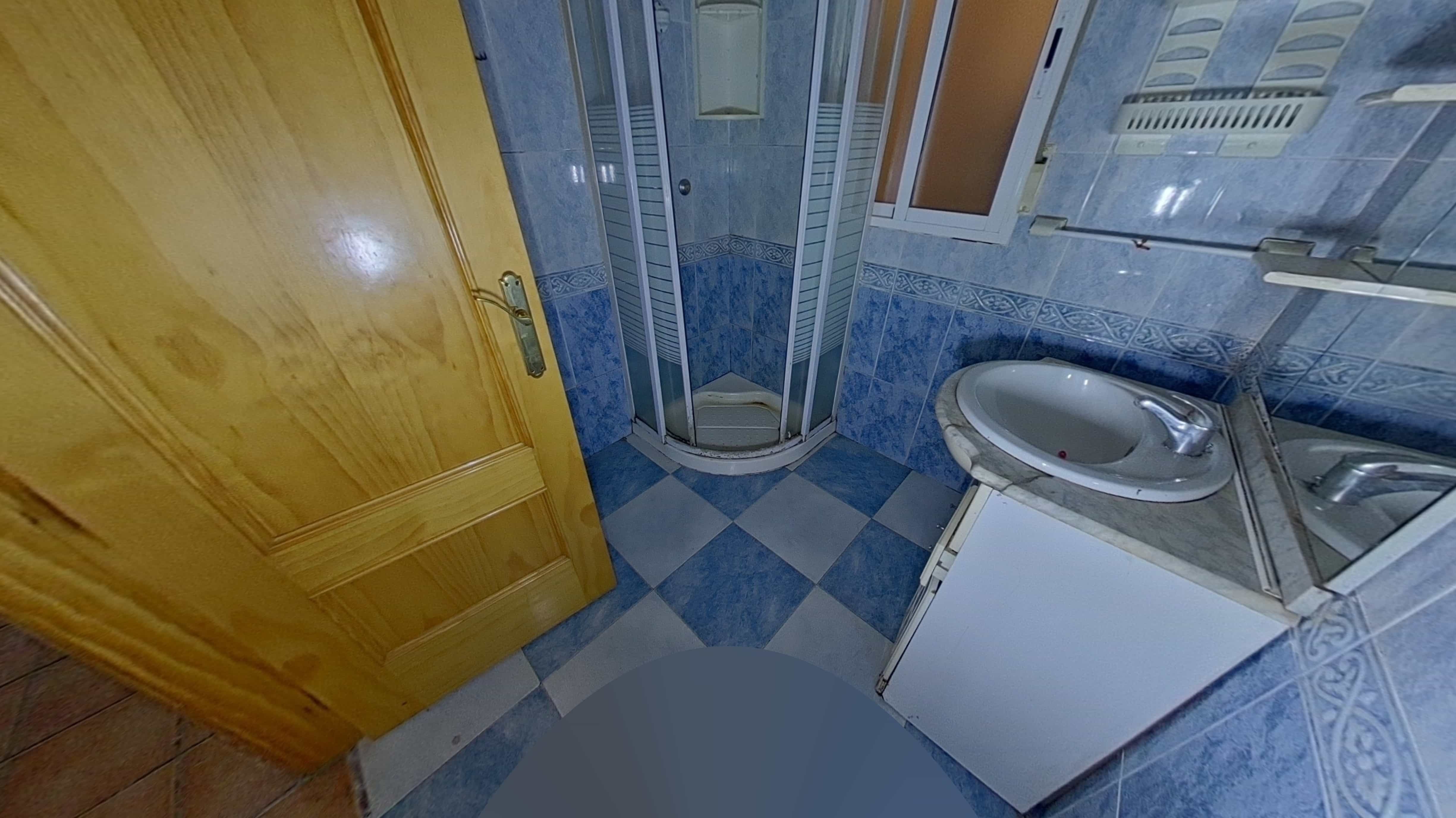 Chalet adosado en venta en calle Real