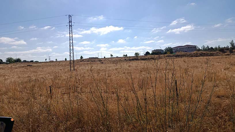 Terrain aménageable à vendre à calle Alconchel