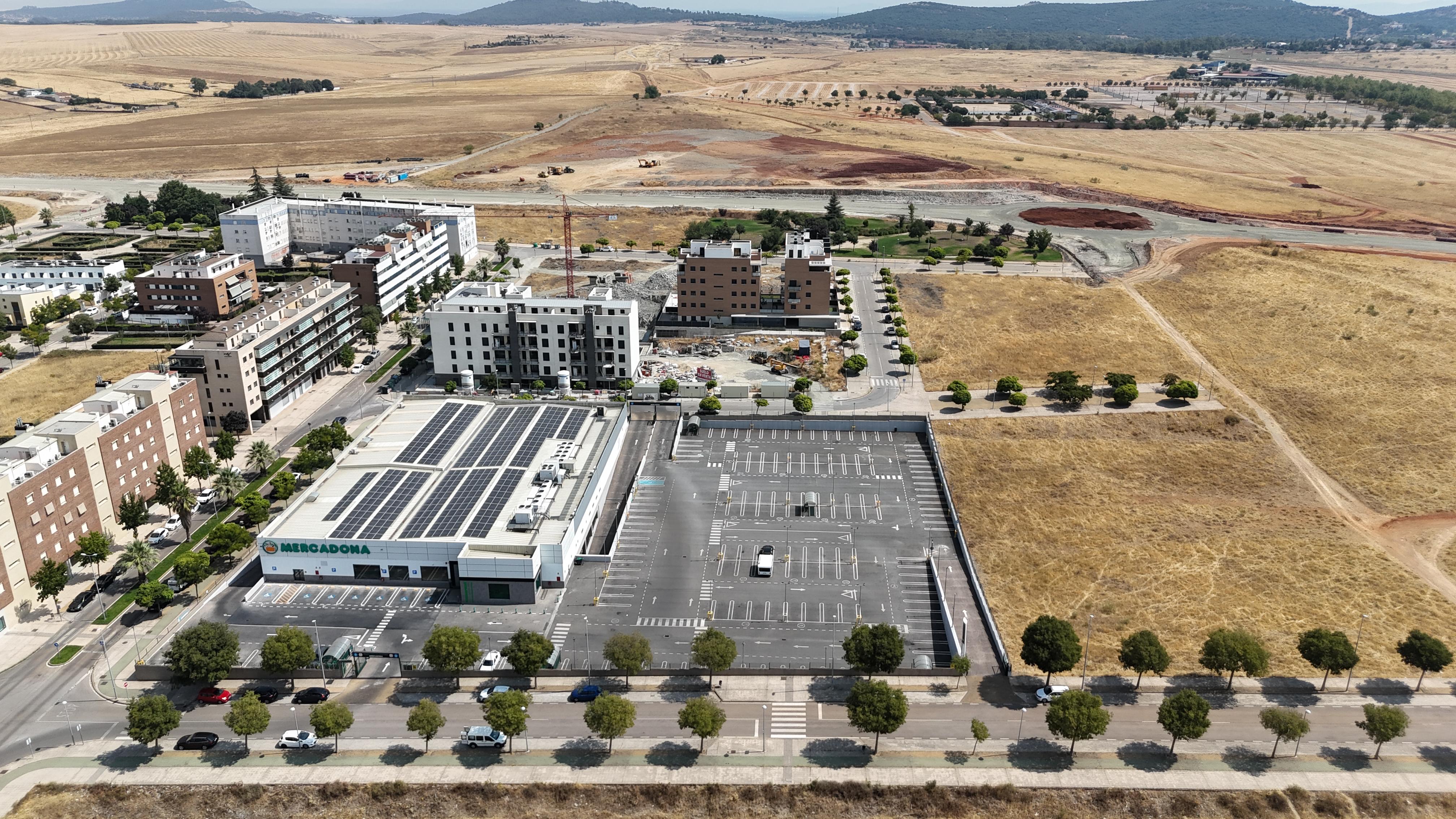 Urban ground for sale in calle Torre de Floripes