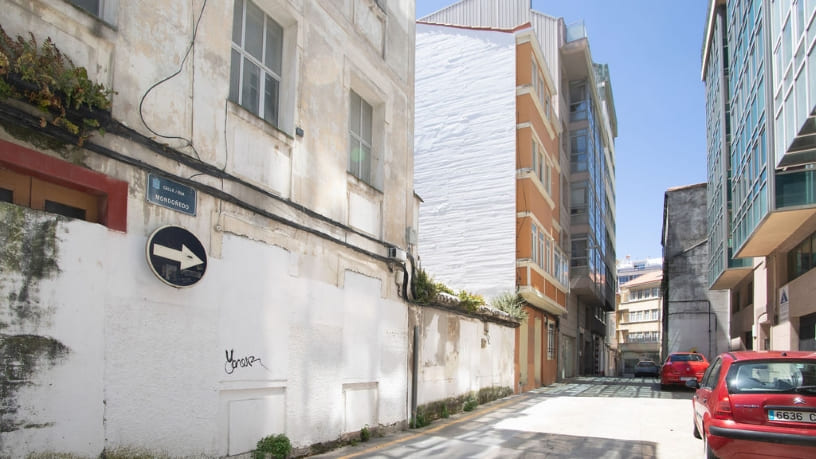 Edificio de oficinas en venta en calle Mondoñedo