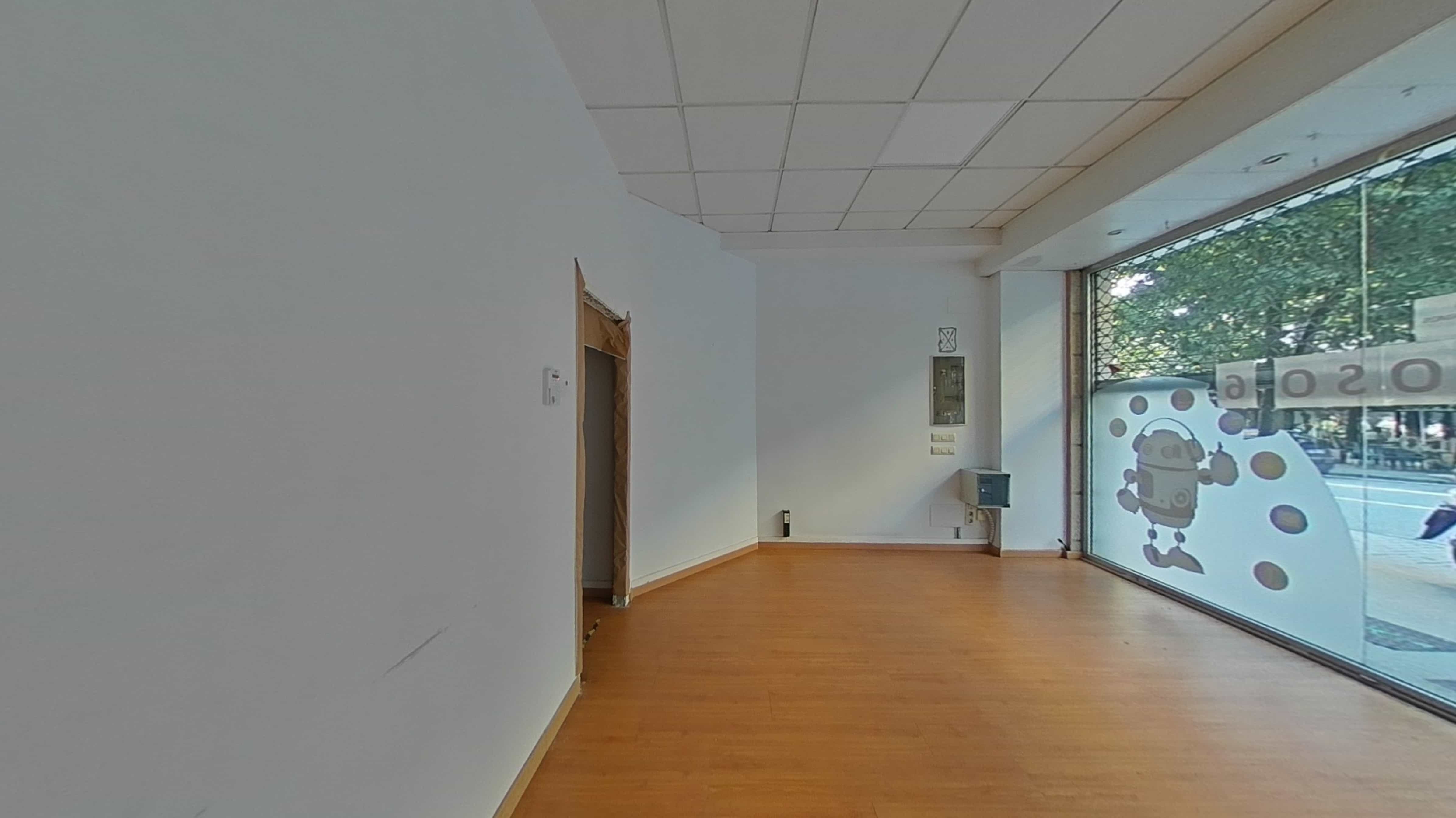 Commercial premises for sale in avda De Castrelos