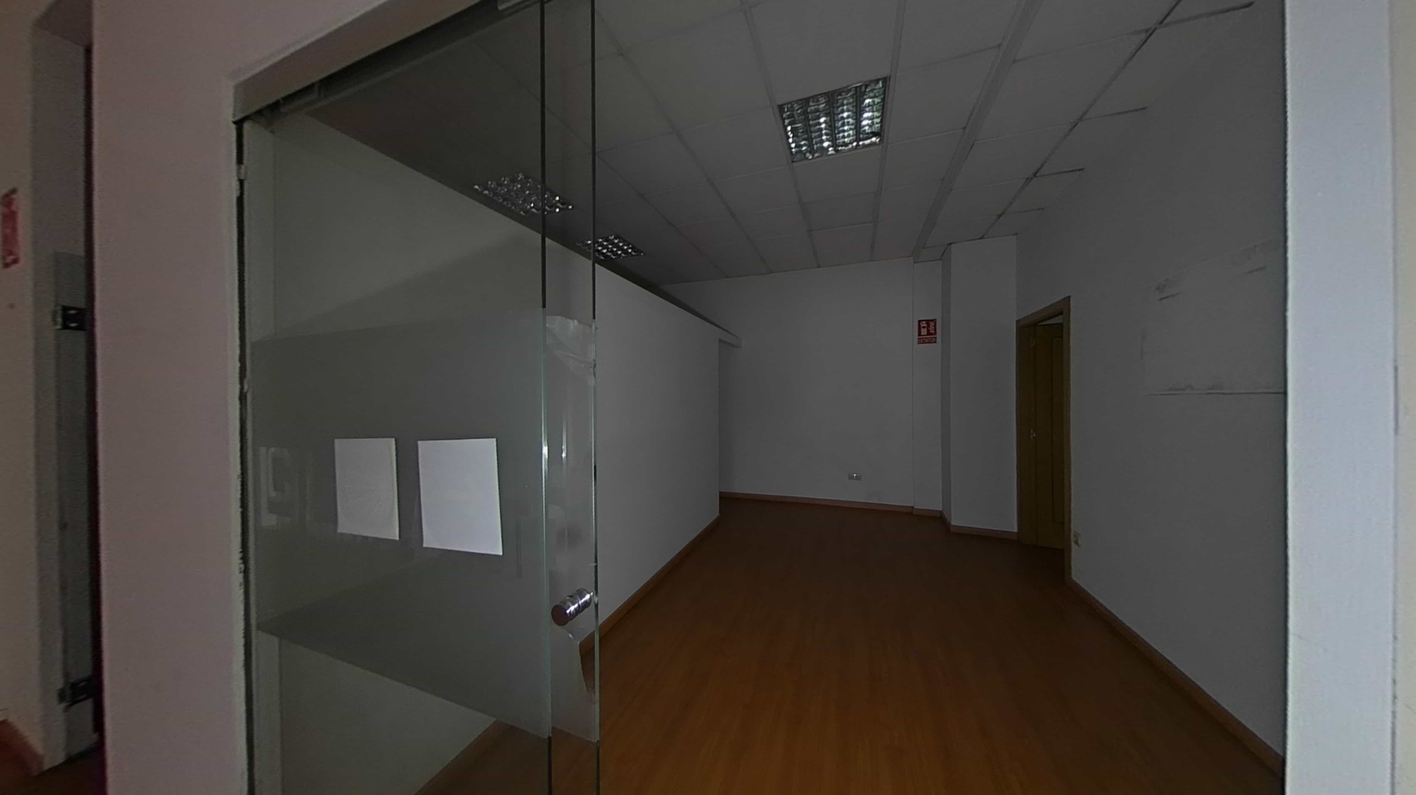 Commercial premises for sale in avda De Castrelos