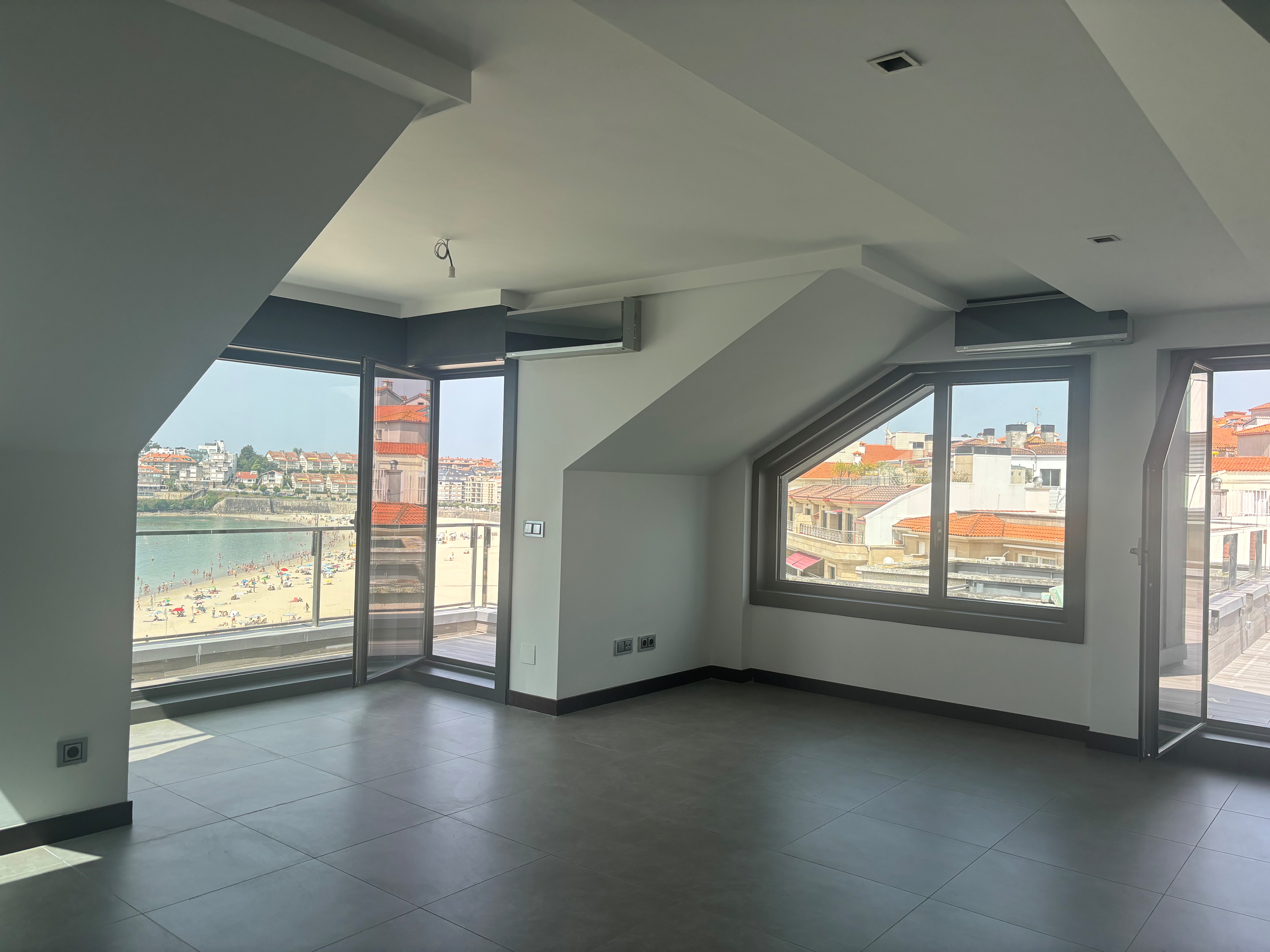 Flat for sale in paseo Playa de Silgar, Edificio Edra