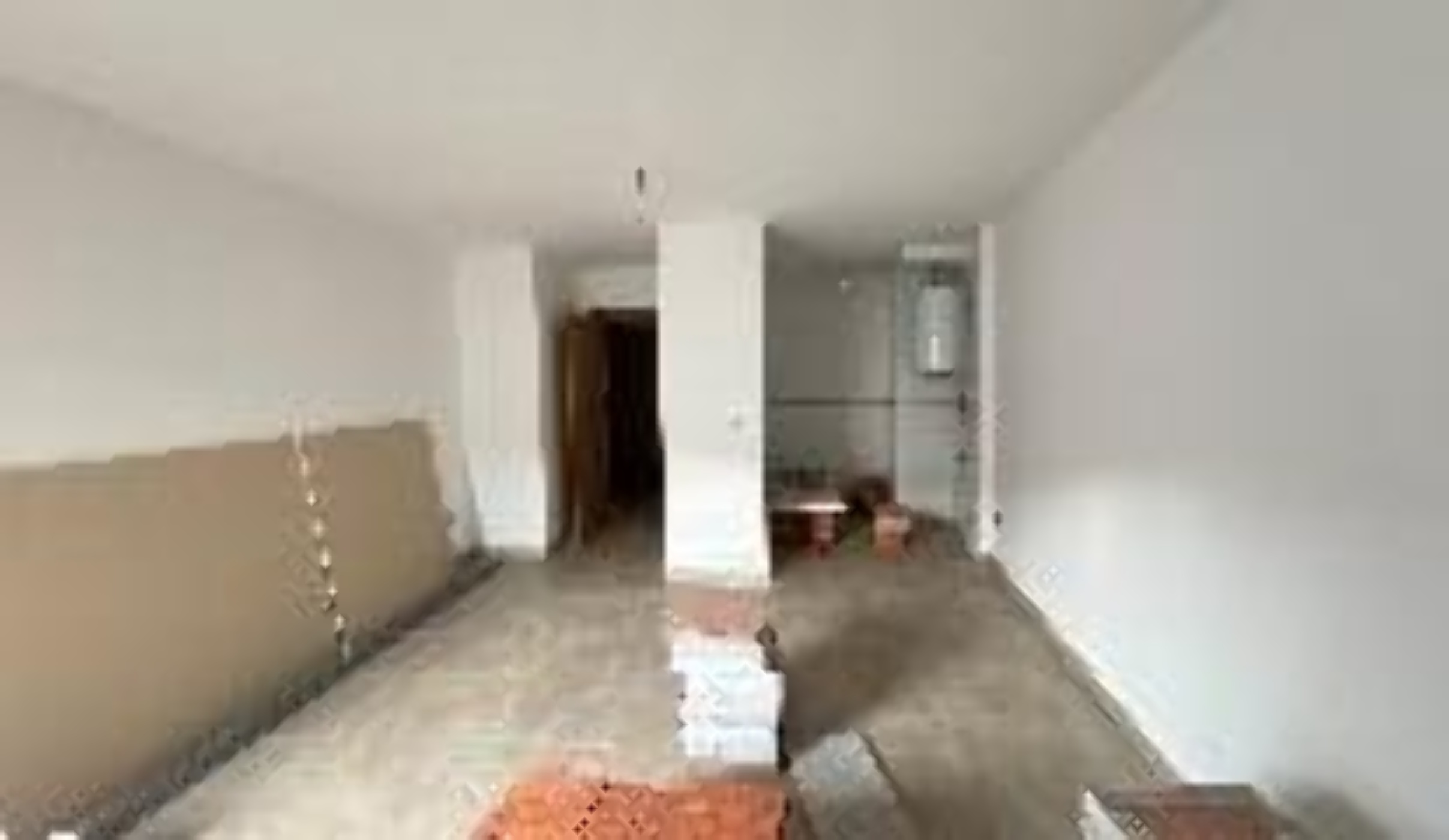 Obra parada en avenida Oliva, Guarda (a), Pontevedra