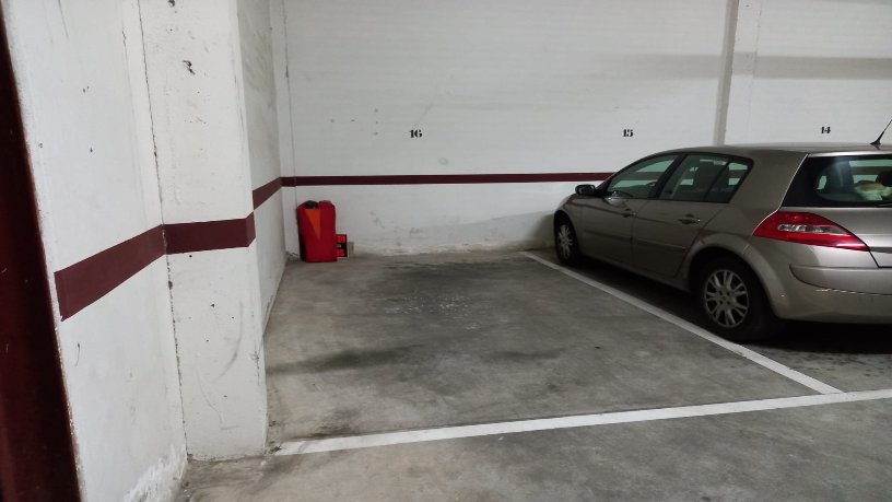 Parking space  on street Ceramica, Logroño