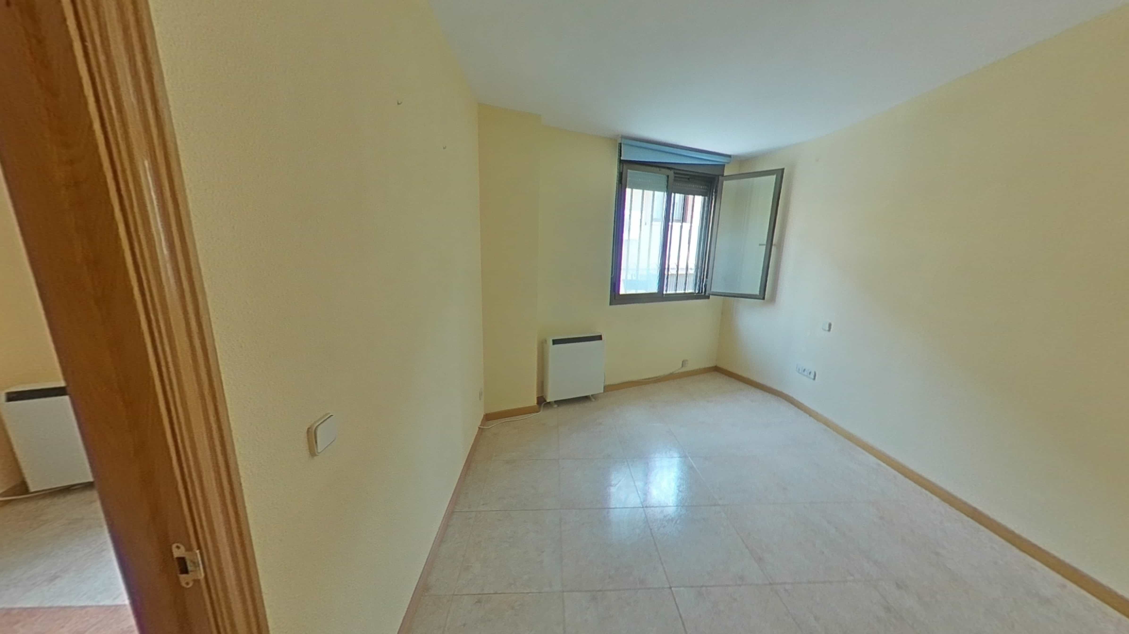 Piso en venta en calle Zarza