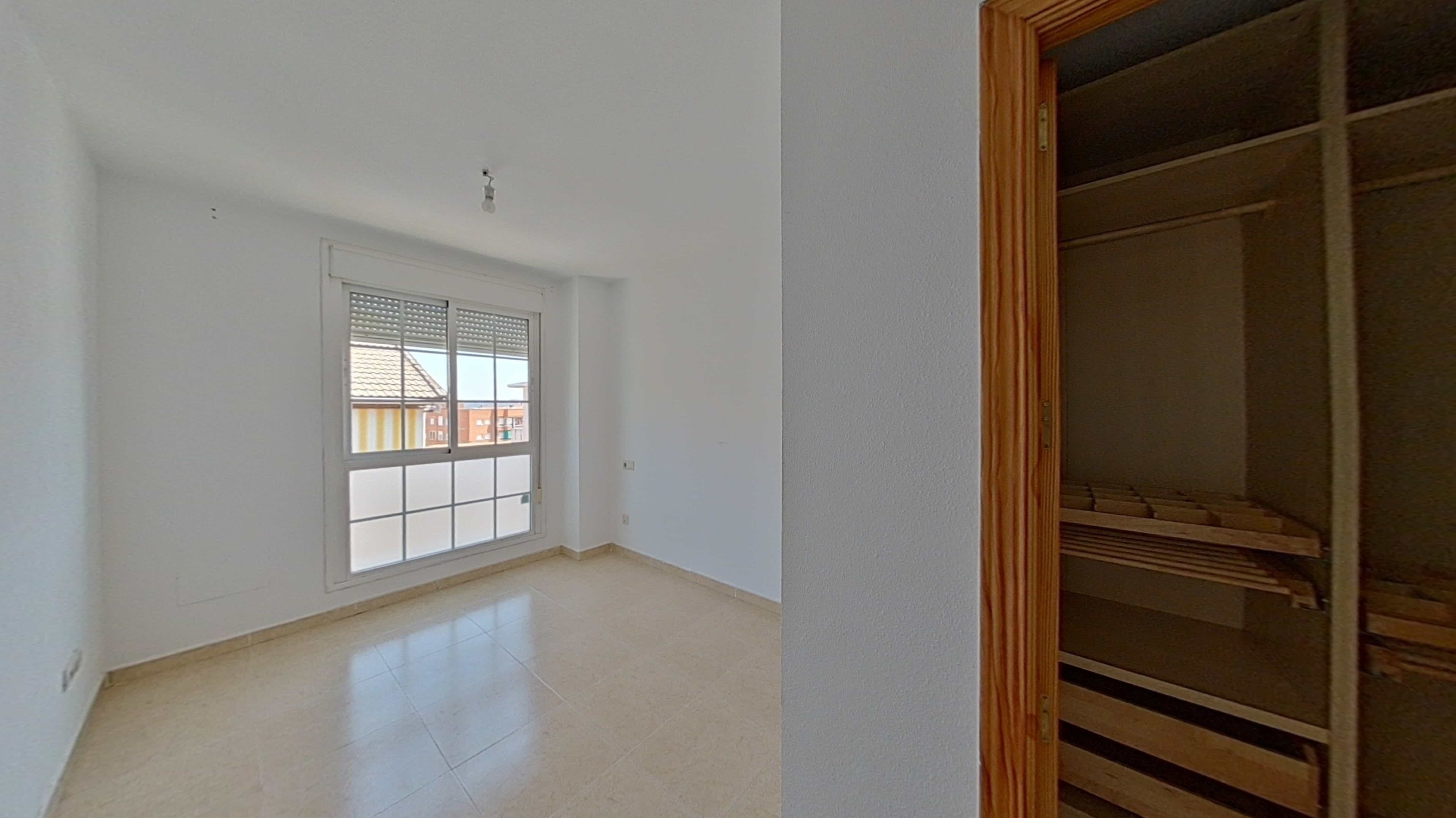 Piso en venta en calle Monasterio