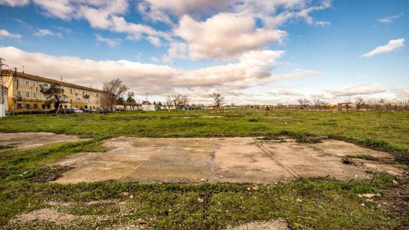 Terreno urbanizable en venta en avda Aragon, Parcela T.3.5