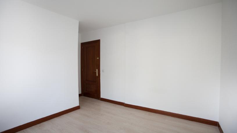 Piso en venta en calle Monseñor Oscar Romero