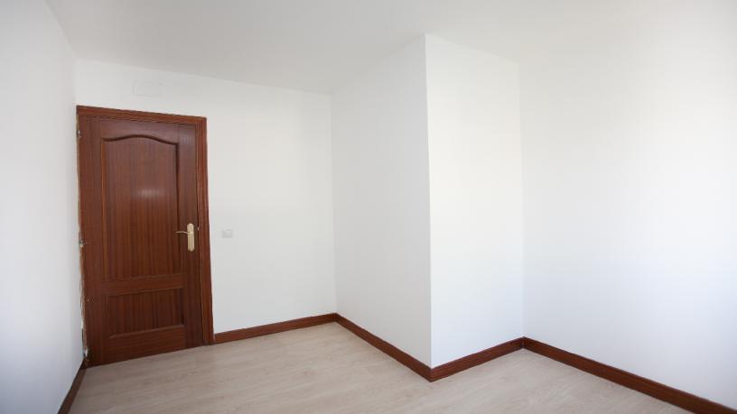 Piso en venta en calle Monseñor Oscar Romero