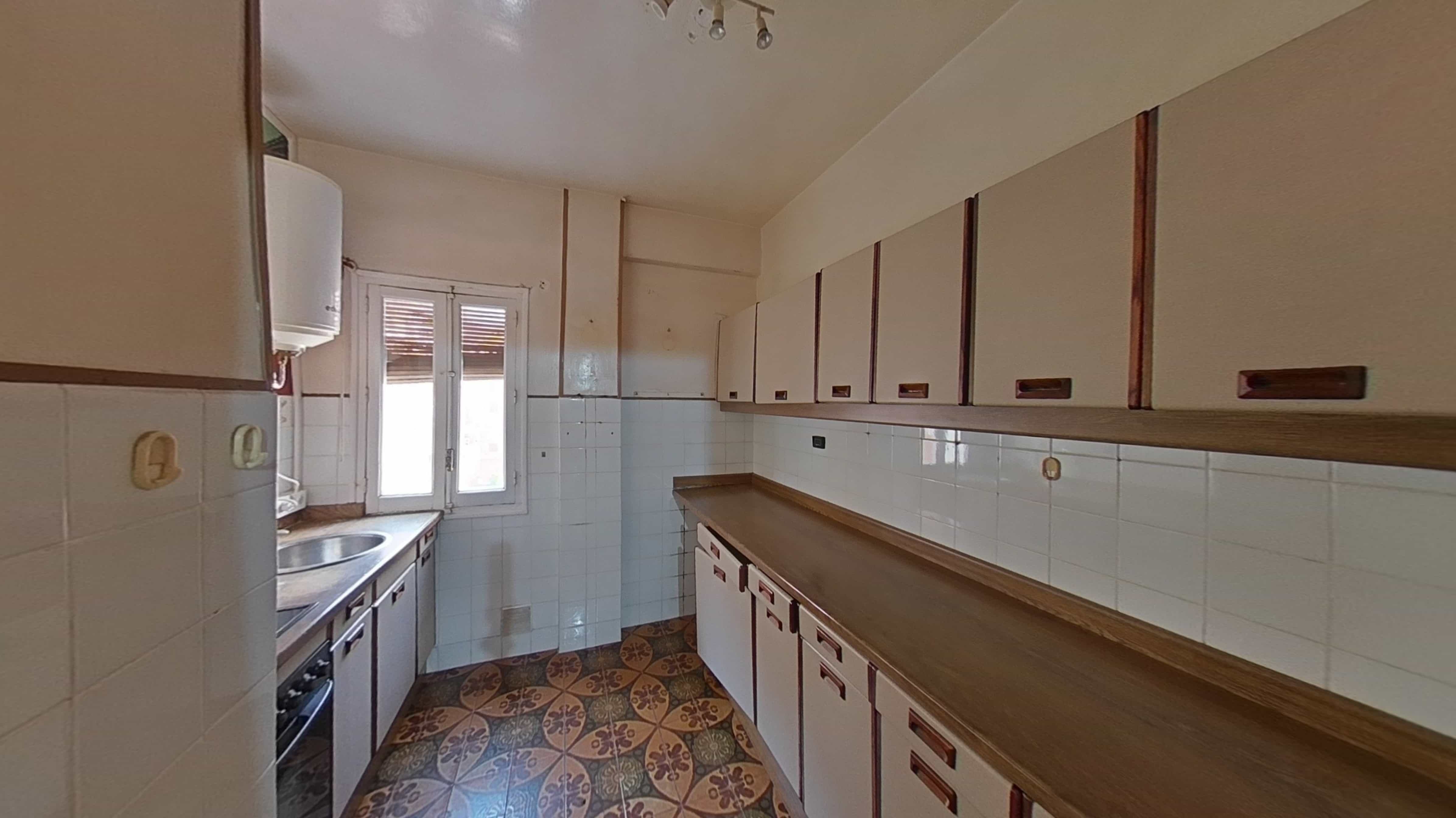 Flat for sale in calle Sebastian Gómez