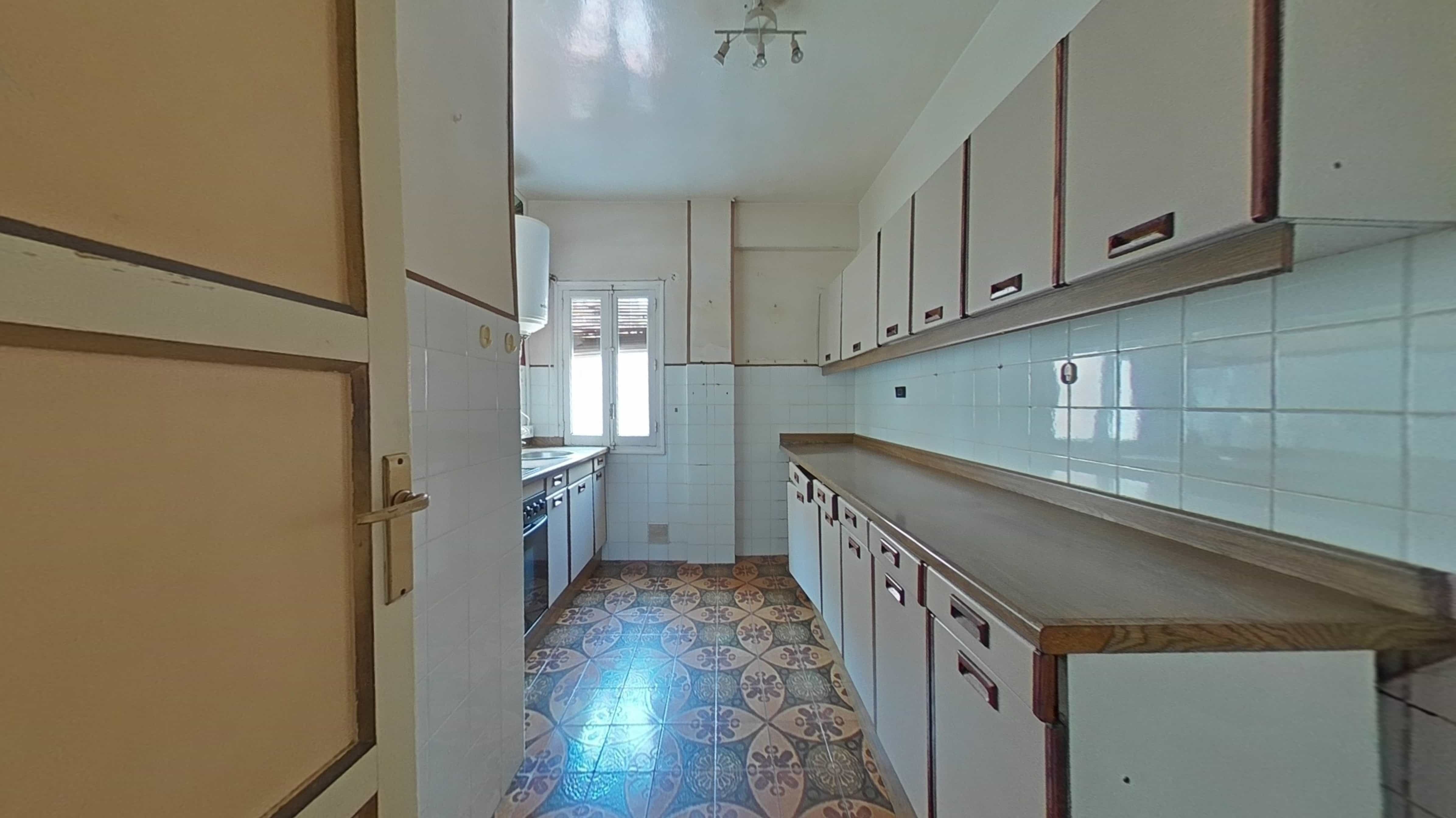 Flat for sale in calle Sebastian Gómez