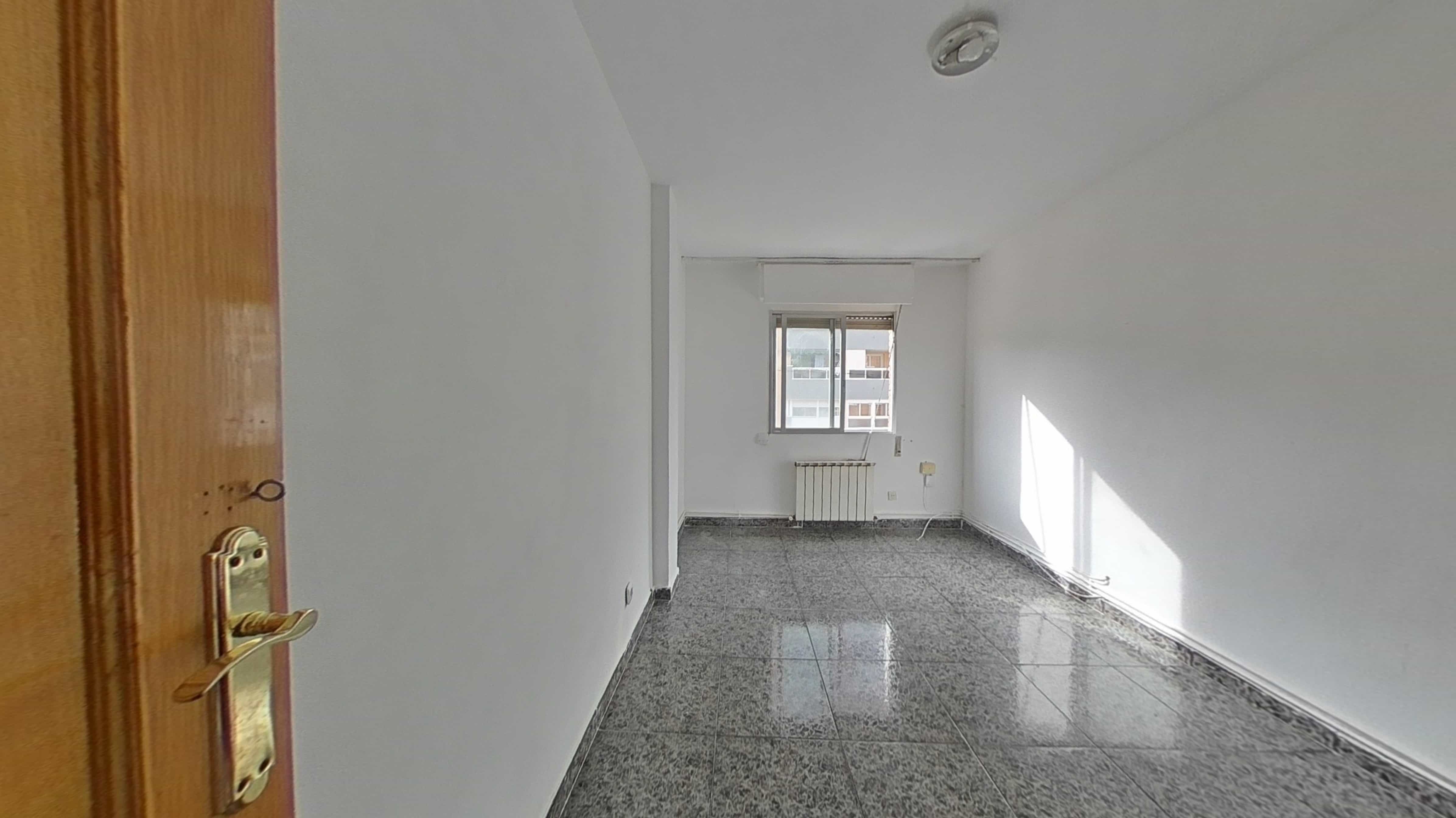 Piso en venta en calle Camino de Mostoles