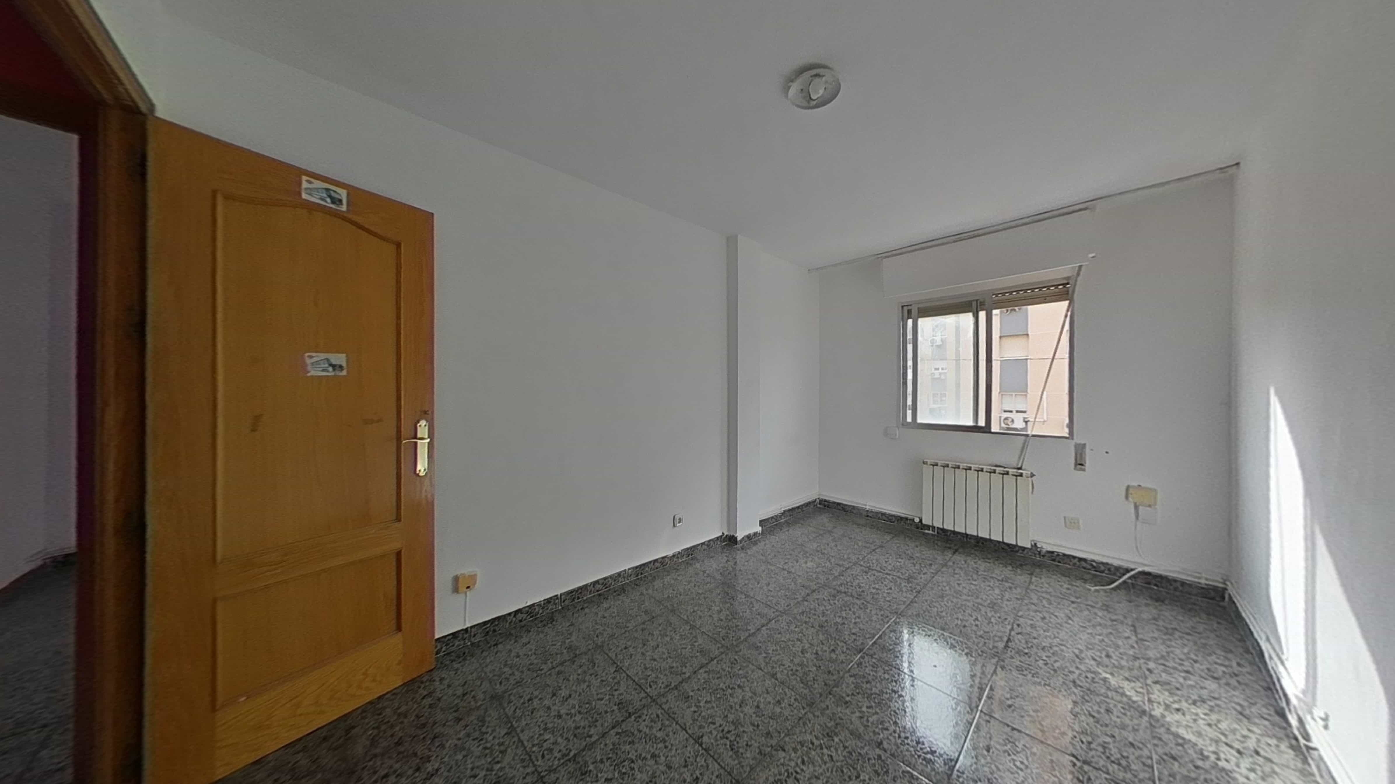 Piso en venta en calle Camino de Mostoles