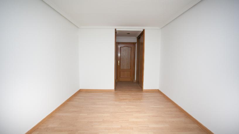 Piso en venta en calle Fornells