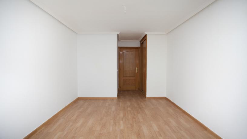 Piso en venta en calle Fornells