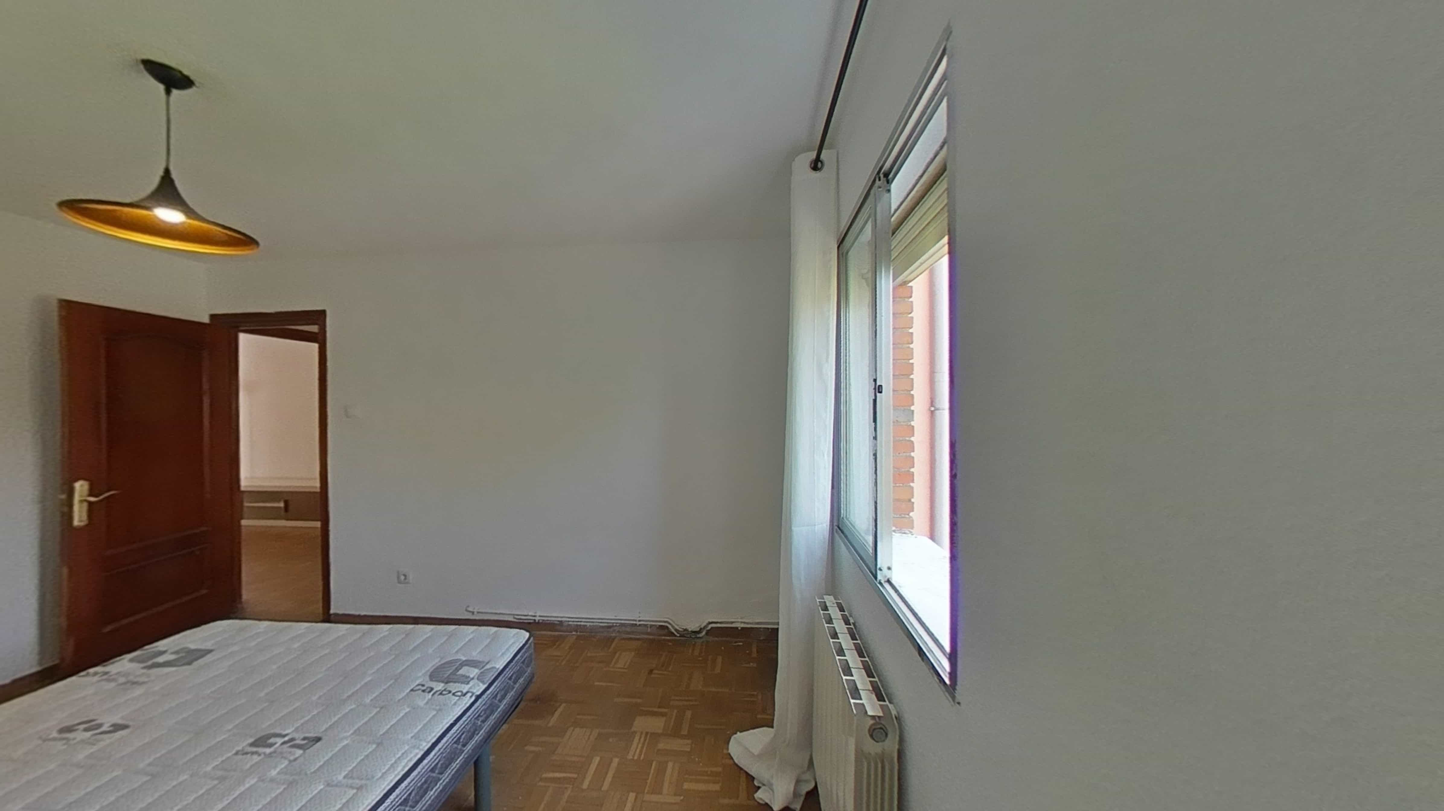 Flat for sale in calle Benimamet