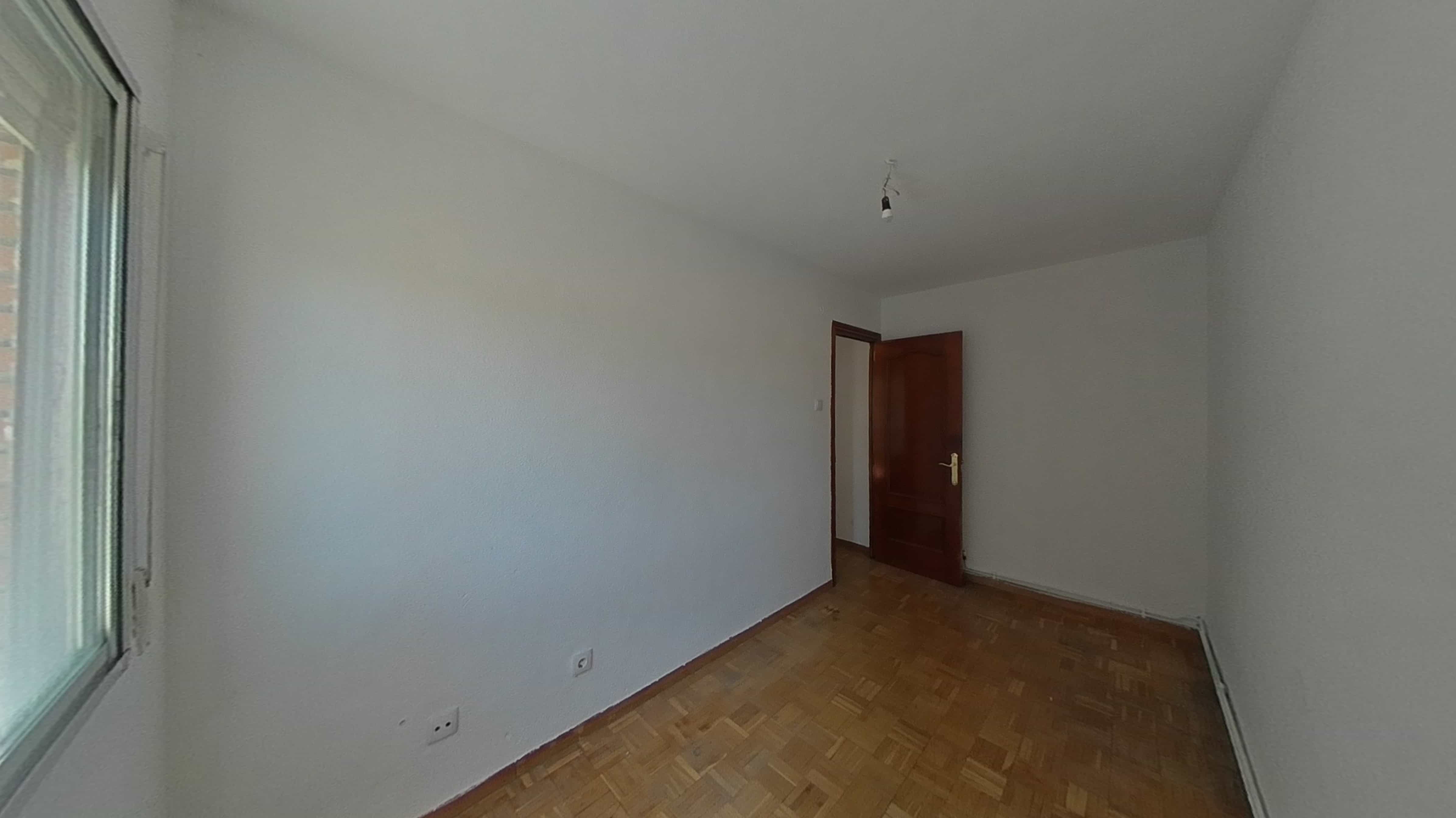 Flat for sale in calle Benimamet