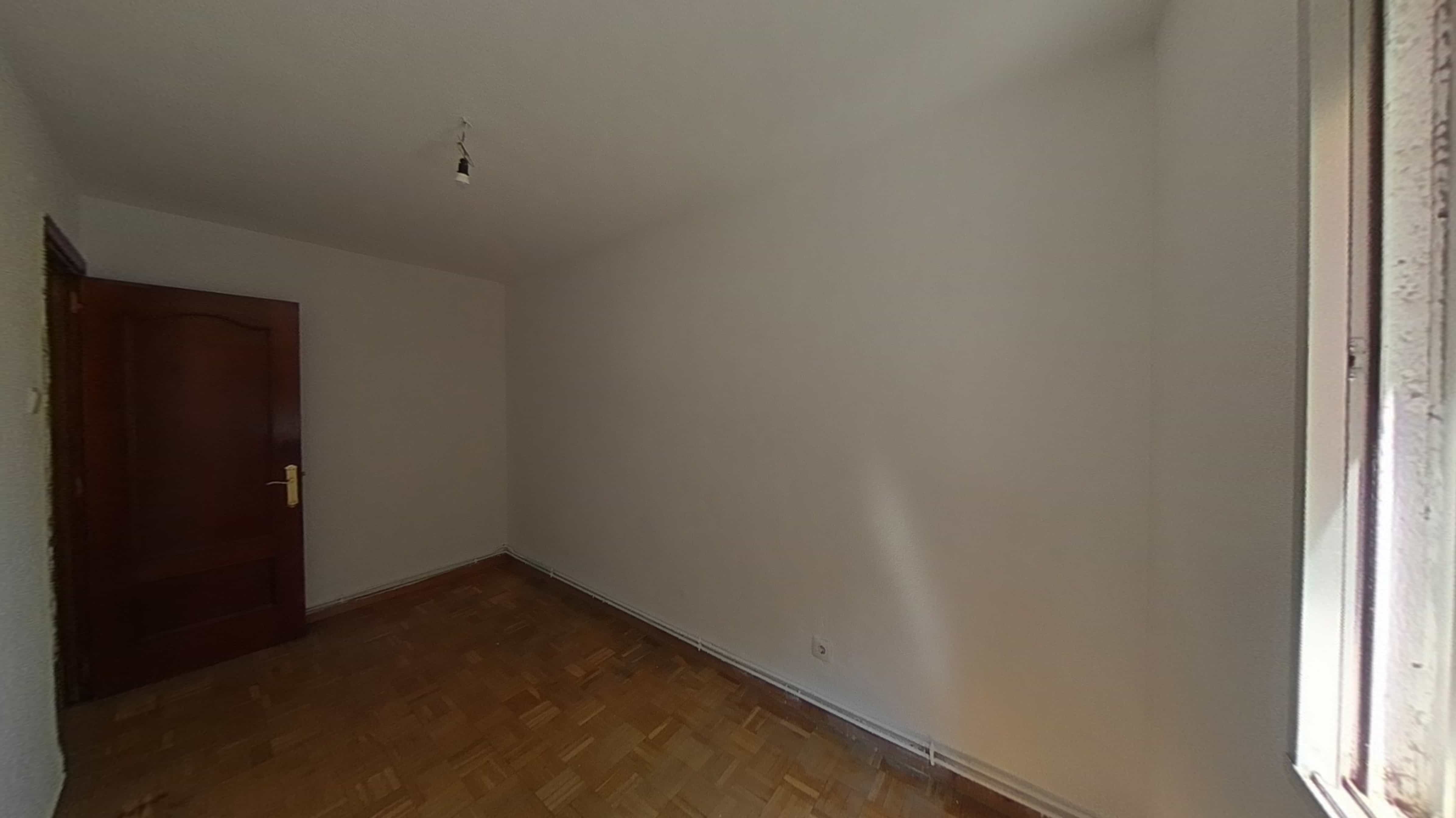 Flat for sale in calle Benimamet