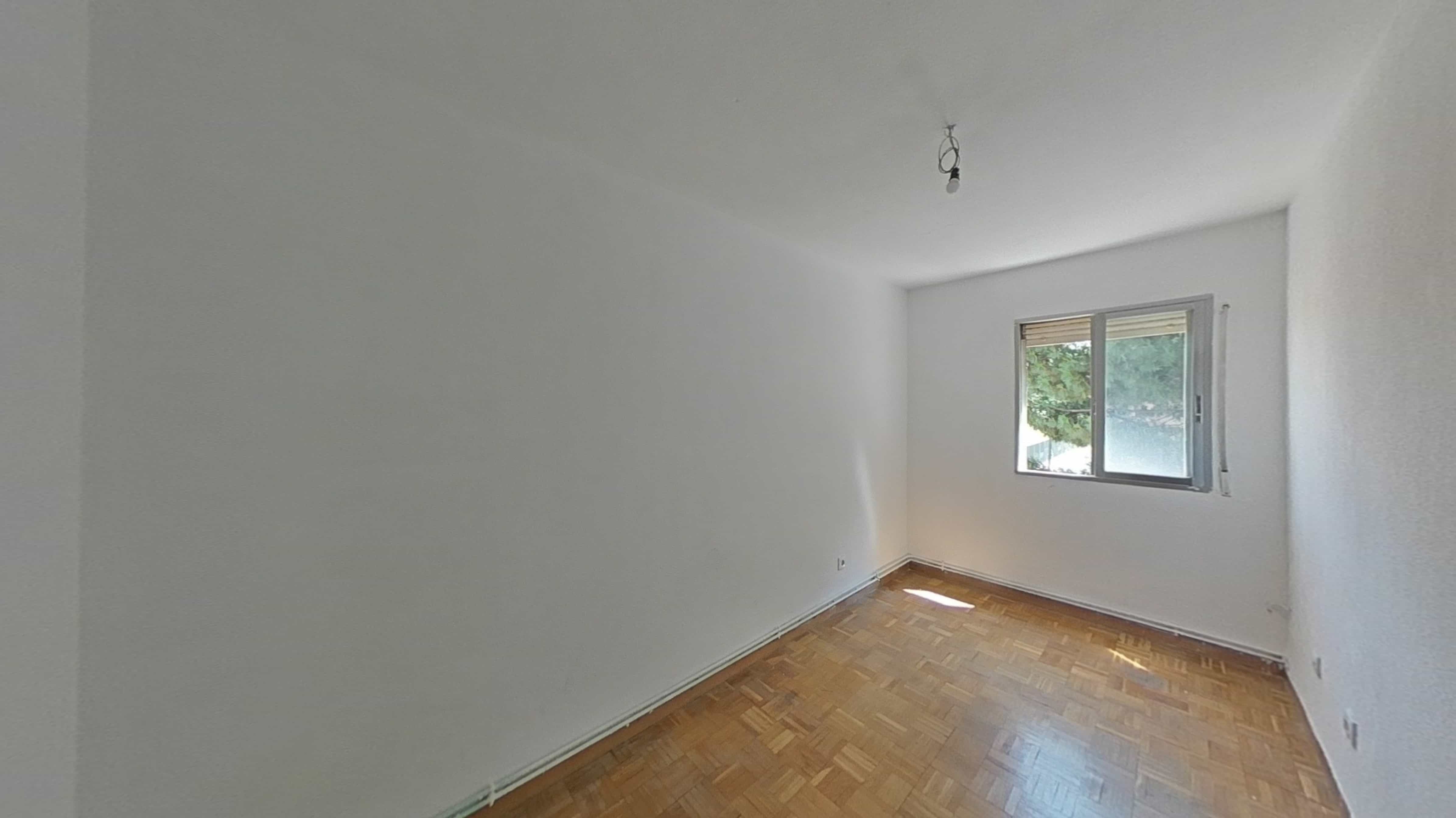 Flat for sale in calle Benimamet